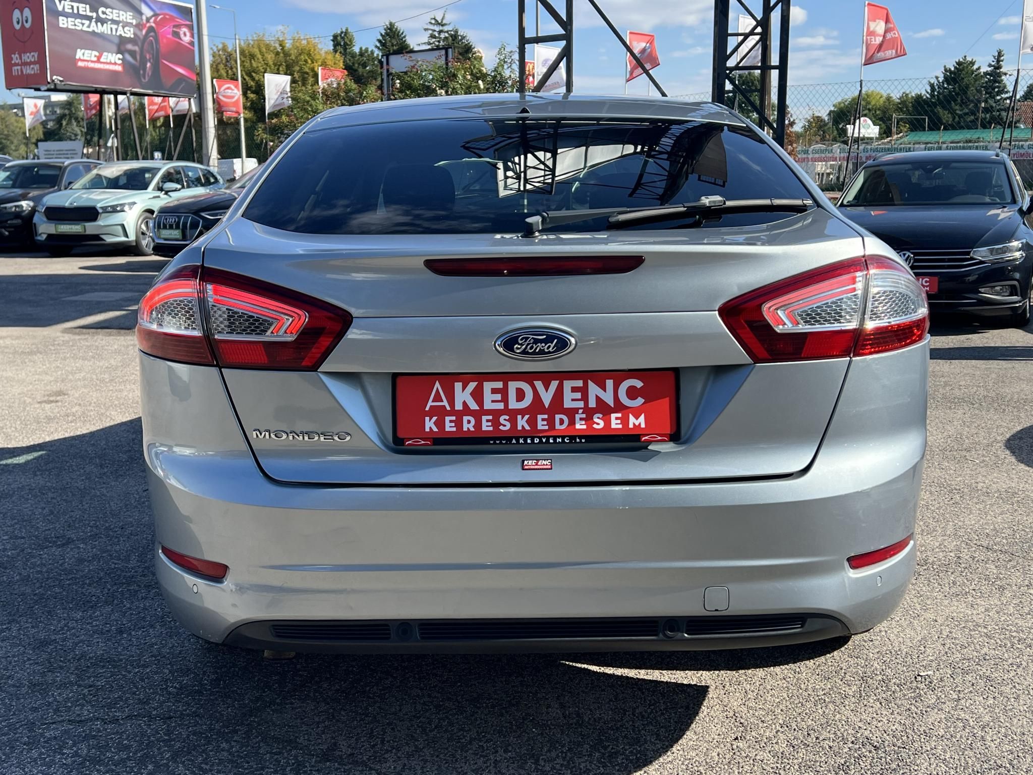 FORD MONDEO 2.0 TDCi Titanium Powershift Xenon Tempomat Keyless Ülésfűtés/hűtés GARANCIÁLIS VÁLTÓ!