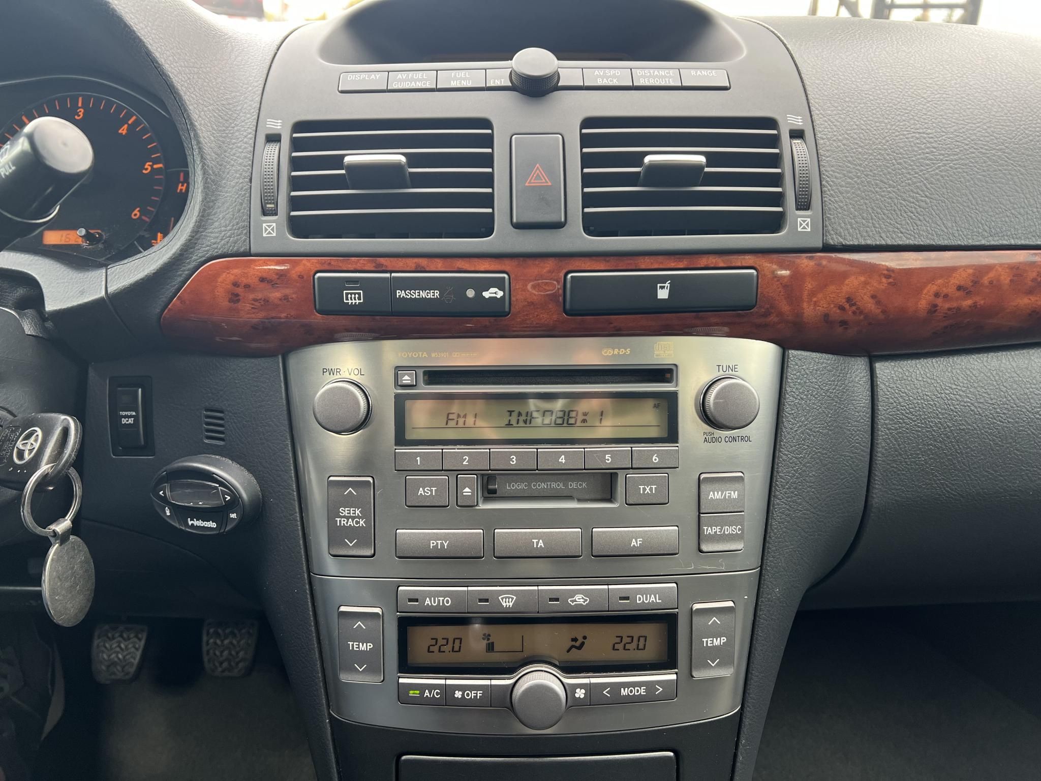 TOYOTA AVENSIS 2.0 D Webasto Ülésfűtés Tempomat Digitklíma