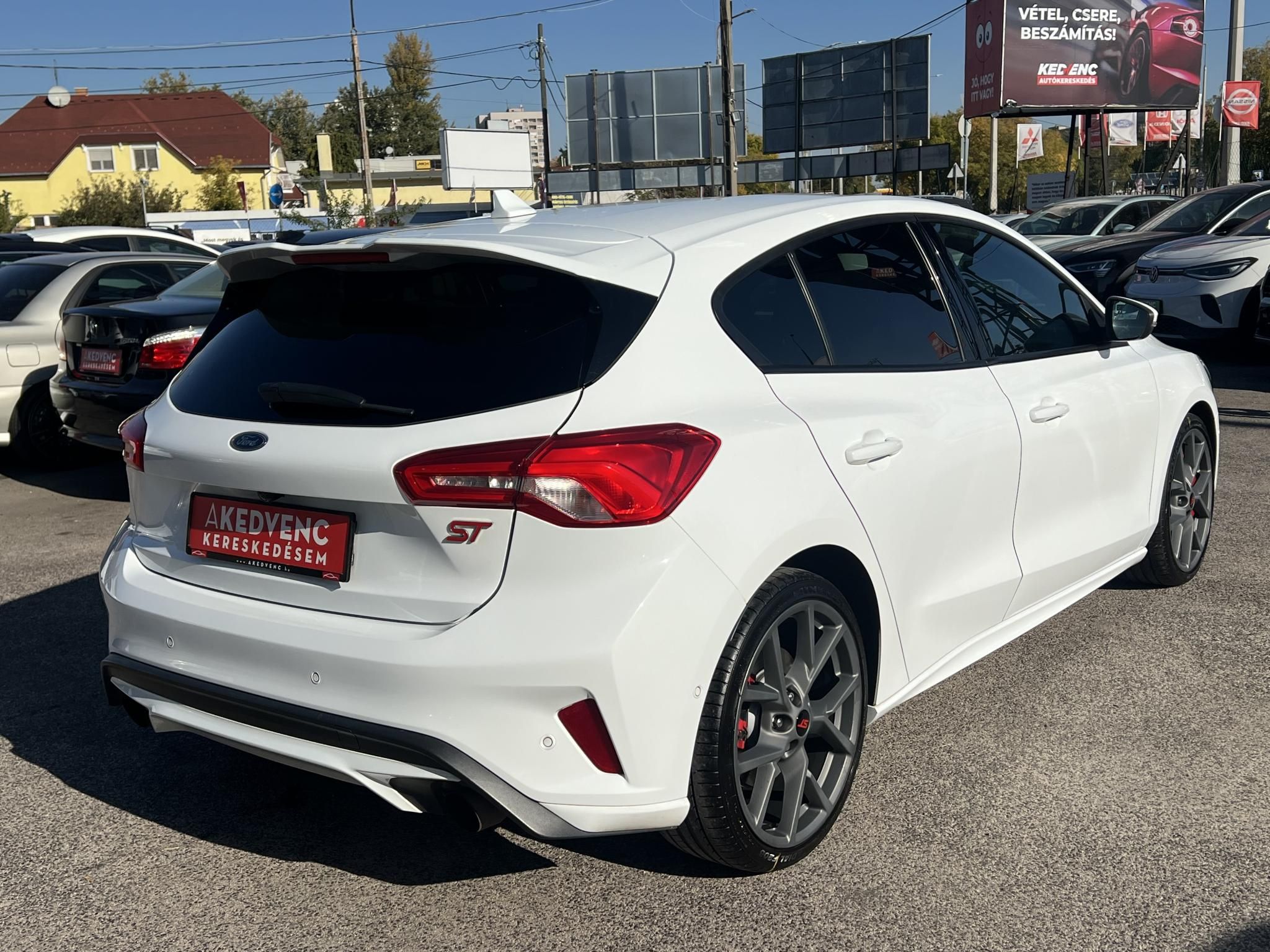 FORD FOCUS 2.3 EcoBoost ST Frissen szervizelt. RECARO. Carplay