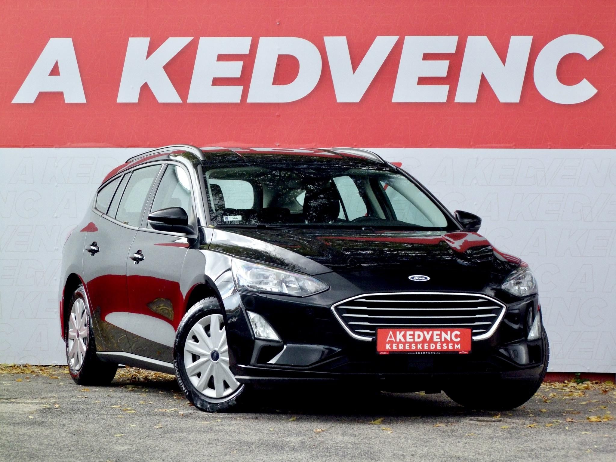 FORD FOCUS 1.0 EcoBoost Trend M.o.-i. 1.tul. Márkaszervizelt!