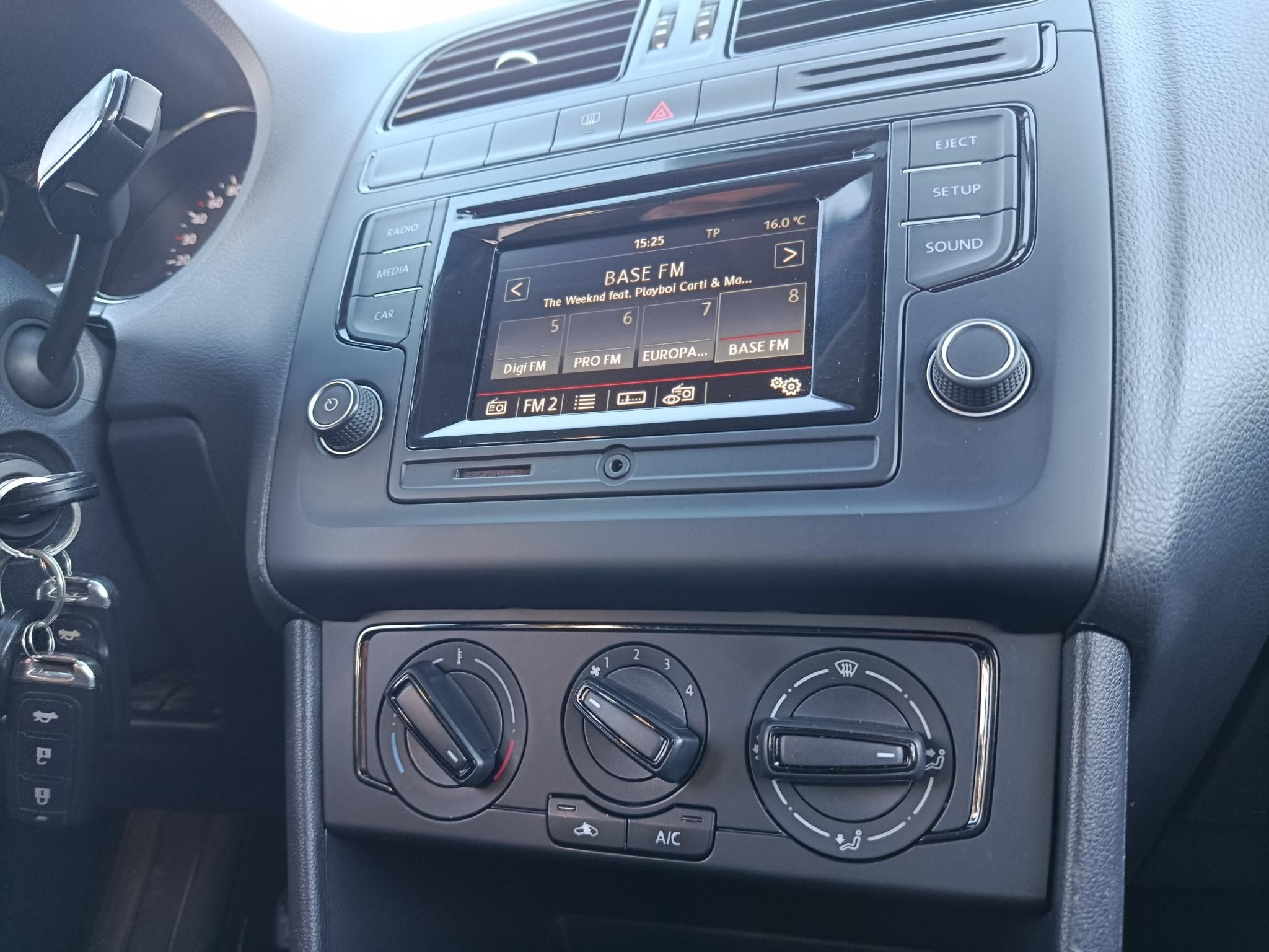 VOLKSWAGEN POLO 1.0 MPI Trendline Klíma tolatókamera 172e km!