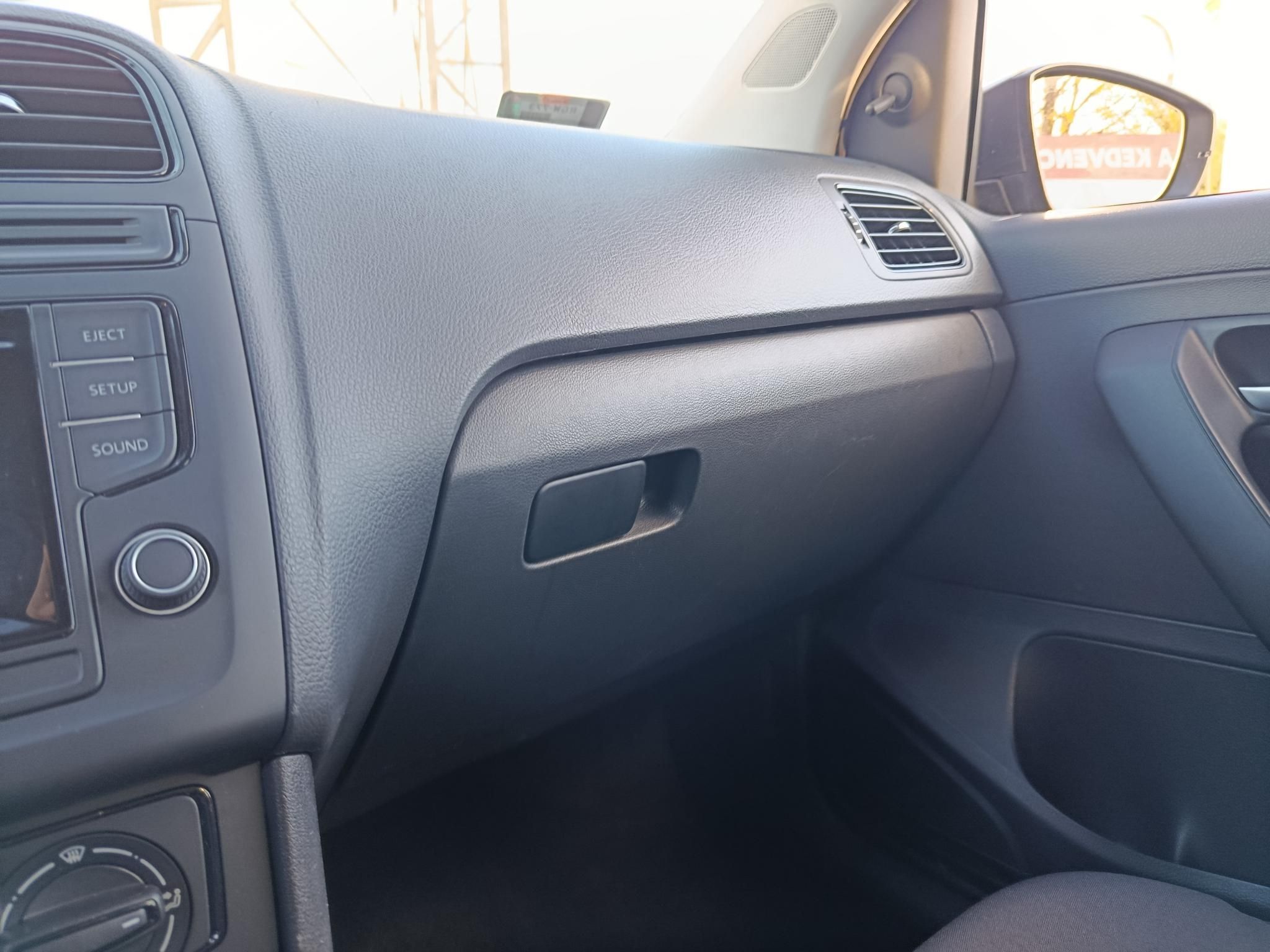 VOLKSWAGEN POLO 1.0 MPI Trendline Klíma tolatókamera 172e km!