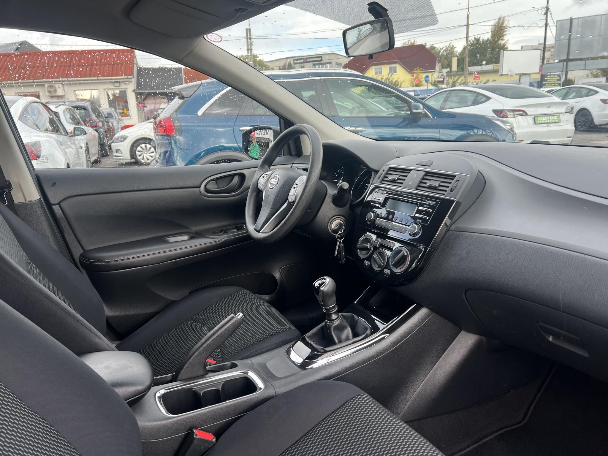 NISSAN PULSAR 1.2 DIG-T Tekna