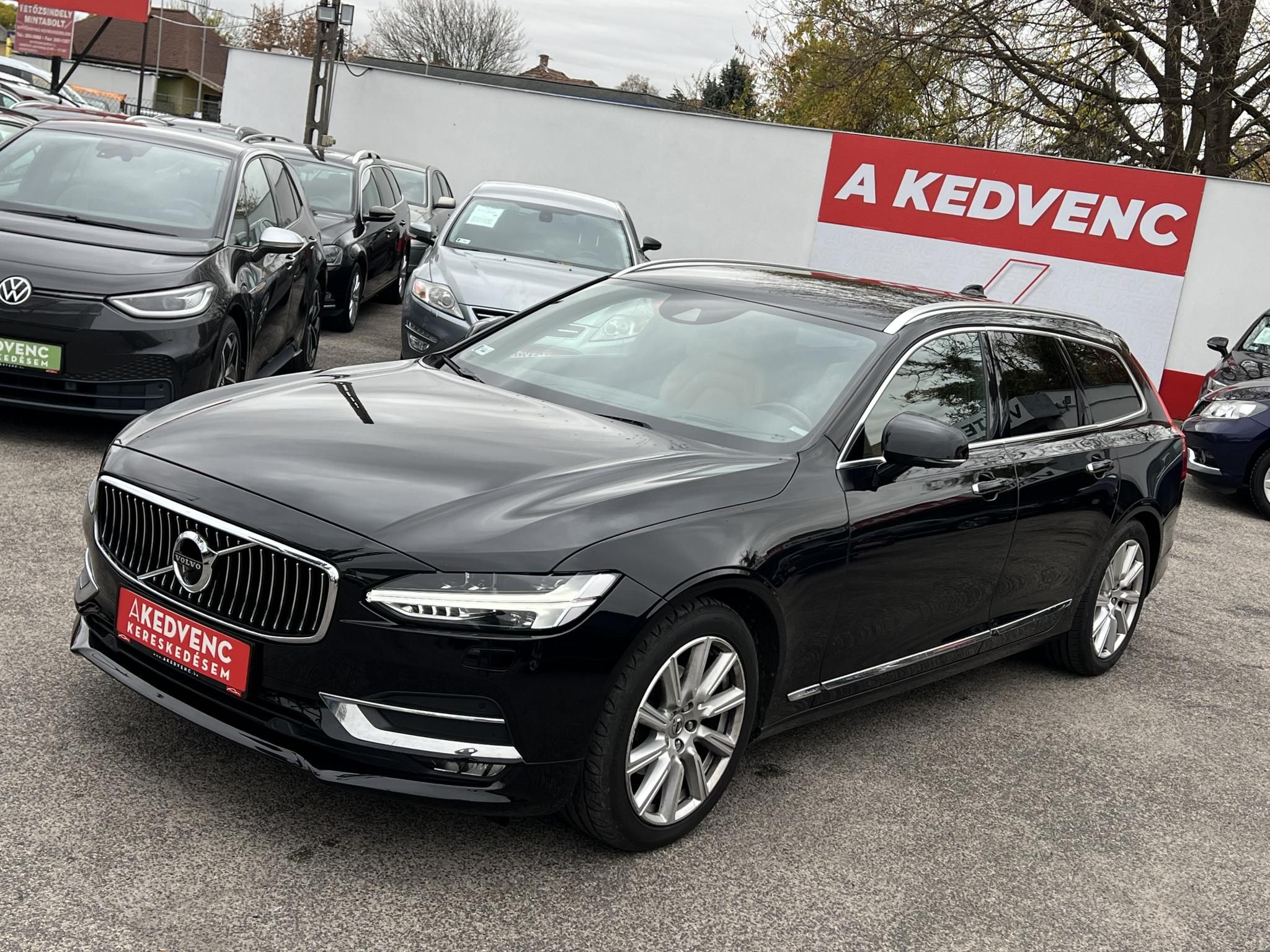 VOLVO V90 2.0 D [D4] Inscription AWD Geartronic Teljes felszereltség. Végig márkaszervizben szervizelt. Téli-nyári gumi!