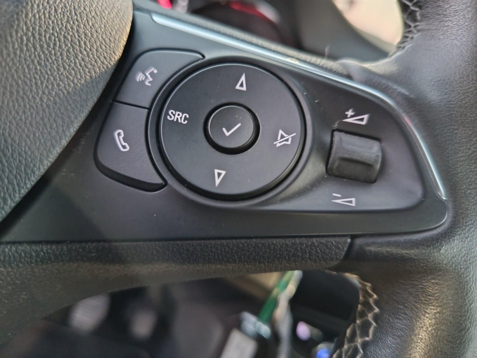 OPEL CROSSLAND X 1.2 T Business Edition Magyar Klíma Tempomat Bluetooth Kormányfűtés 34e km!