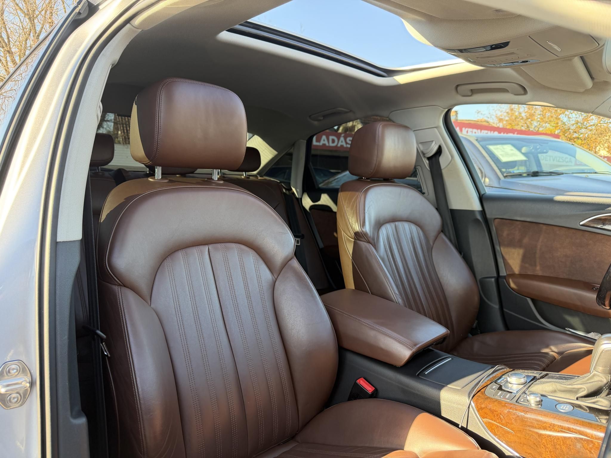 AUDI A6 3.0 V6 TDI quattro S-tronic Napfénytető Távtartó Carplay Barna bőr Friss olaj szerviz. Vezérlés cserélve!