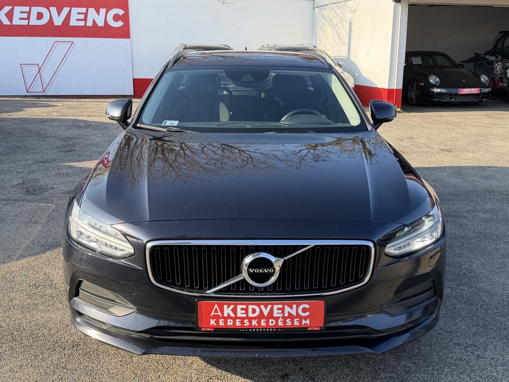 VOLVO V90 2.0 D [D4] Kinetic Geartronic LED Távtartó Vonóhorog Kormányfűtés Bluetooth Ülésfűtés Szervizelt!
