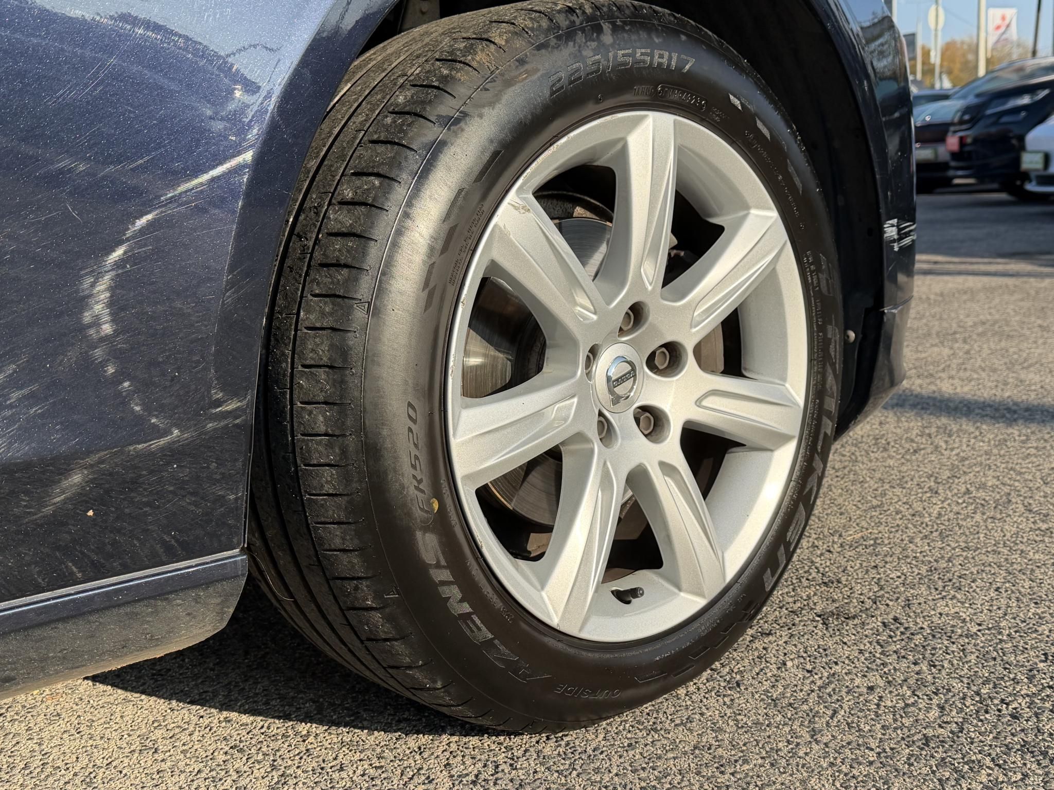 VOLVO V90 2.0 D [D4] Kinetic Geartronic LED Távtartó Vonóhorog Kormányfűtés Bluetooth Ülésfűtés Szervizelt!