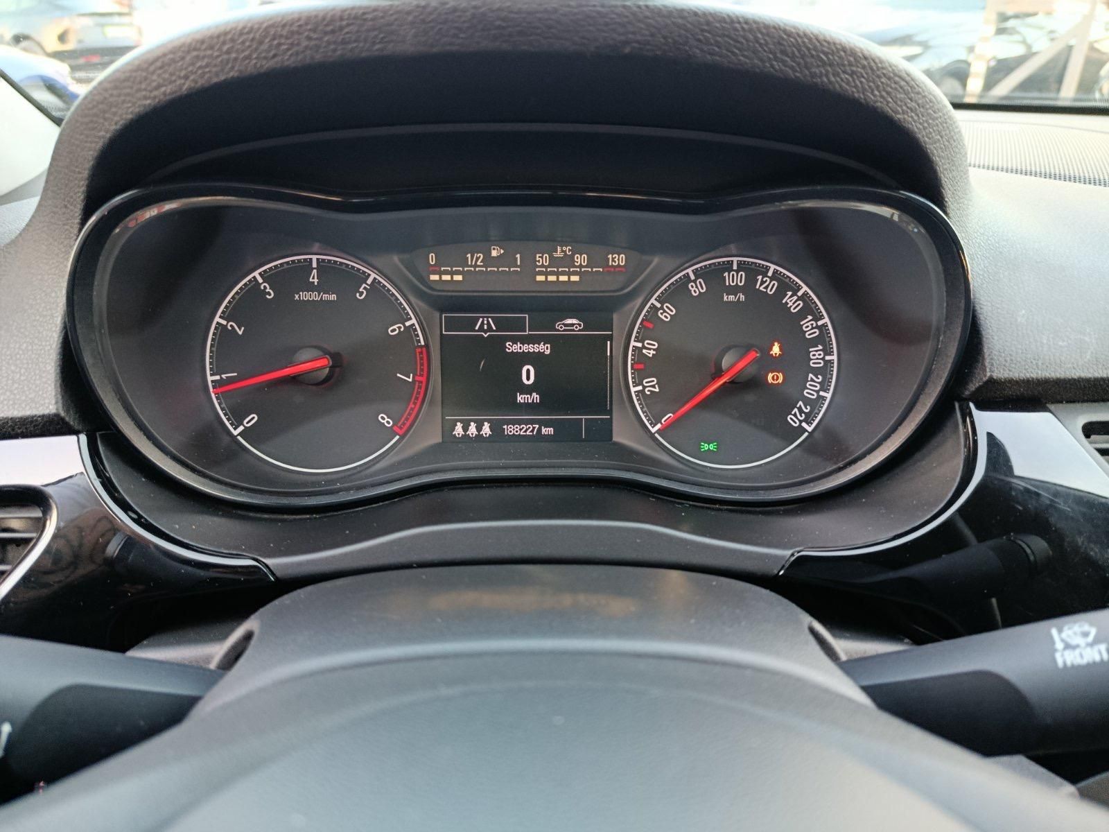 OPEL CORSA E 1.2 Drive Klíma Tempomat Bluetooth City szervó!