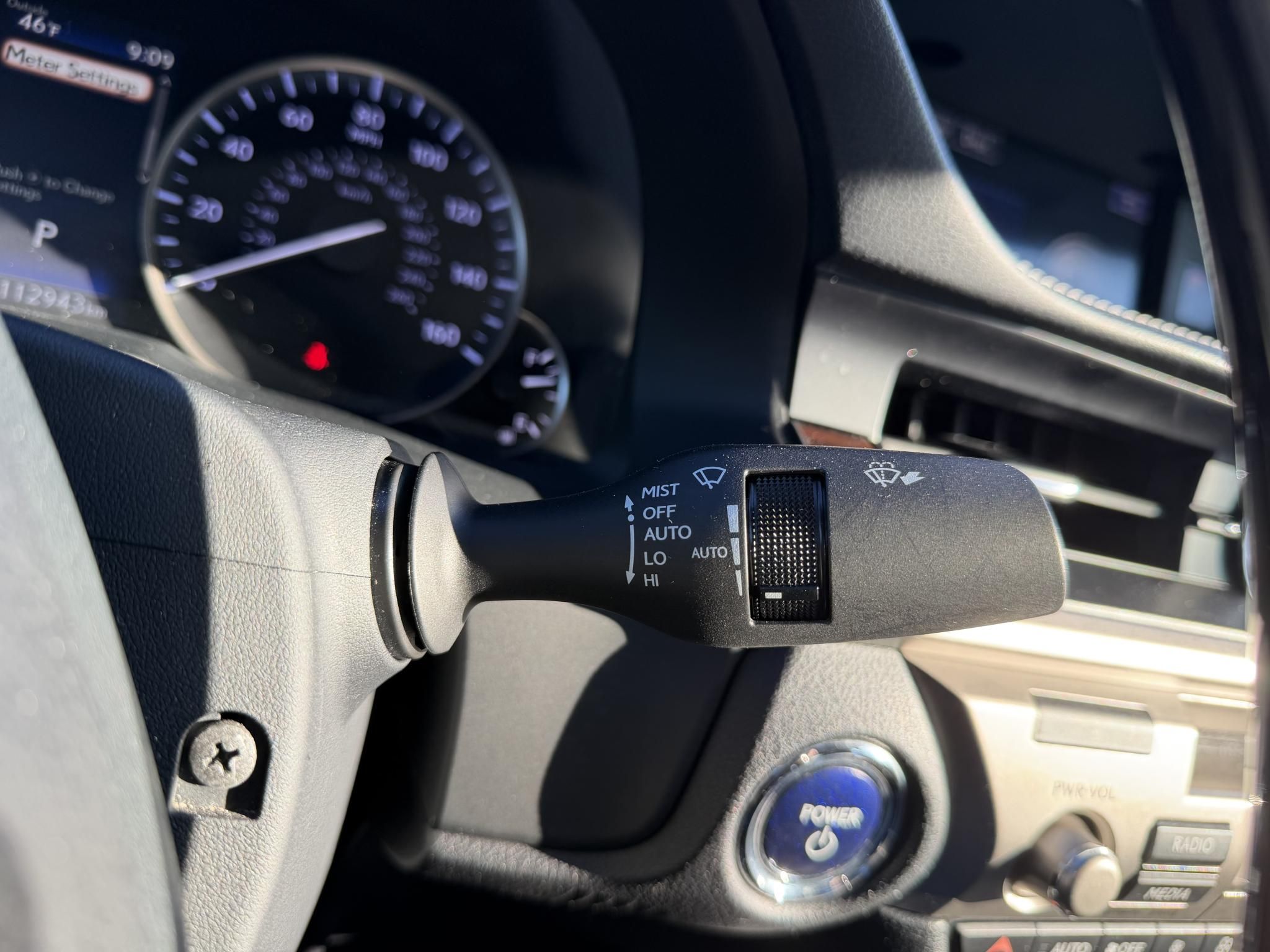 LEXUS ES 300H 112e km. Fakormány. ülésszellőzés. kormányfűtés. kamera. roló!