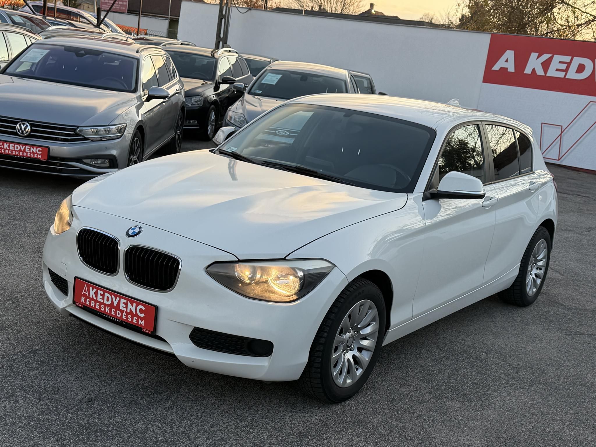 BMW 114d 140e km. Klíma Bluetooth 5L/100km!