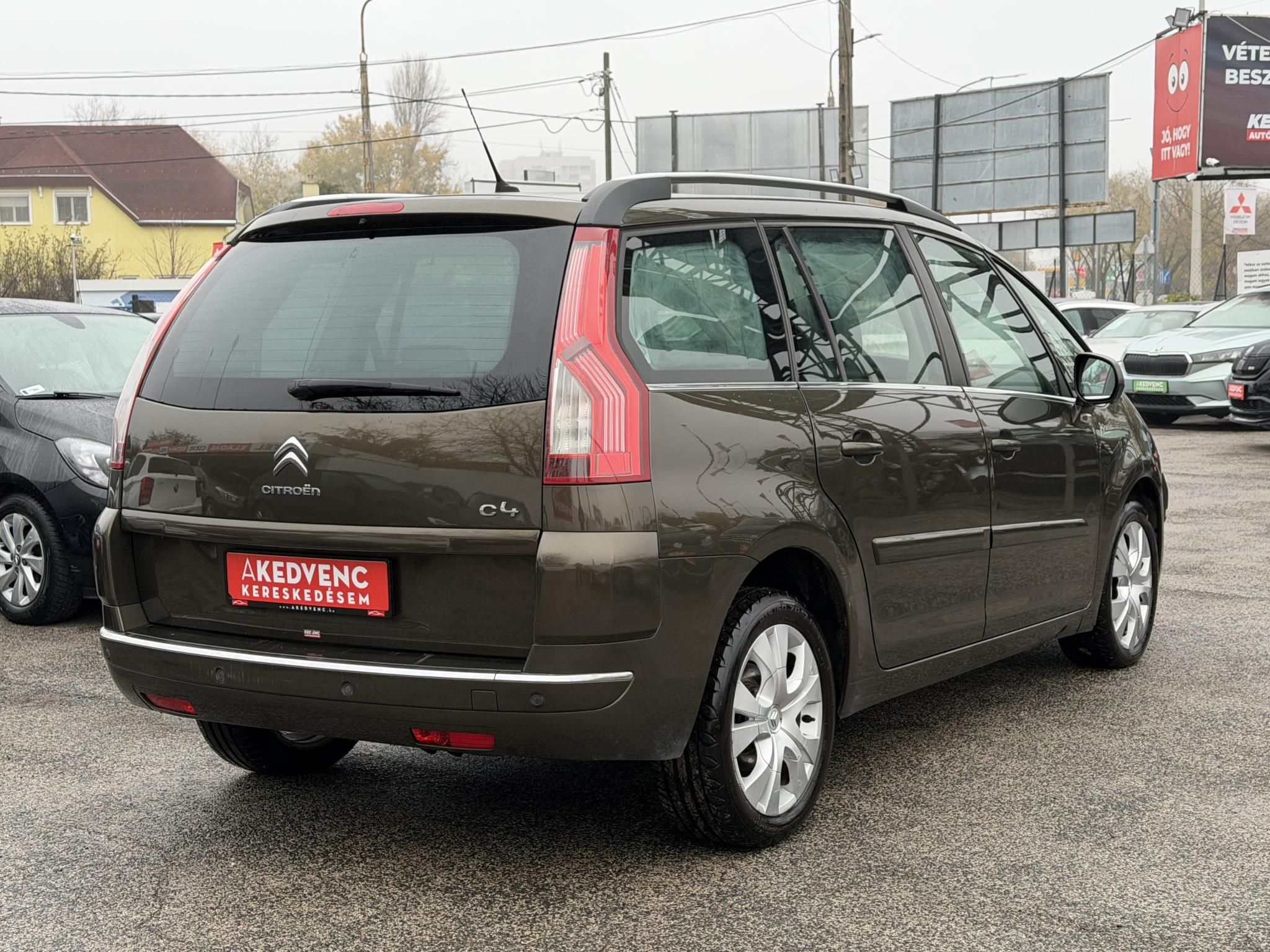 CITROEN C4 PICASSO Grand2.0 HDi Dynamique FAP (7 személyes ) Tempomat Digitklíma Tolatóradar Multikormány