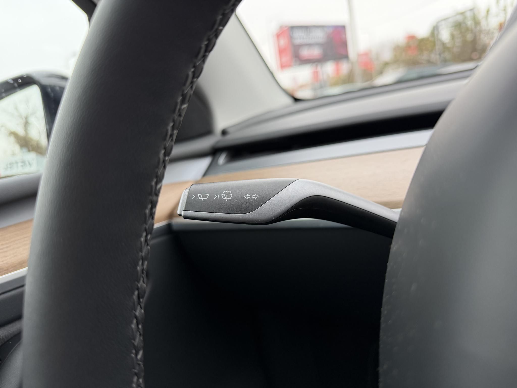 TESLA MODEL Y Performance AWD (Automata) 49e km. ÁFÁS! AMD Ryzen. garanciális. premium hifi. vonóhorog!