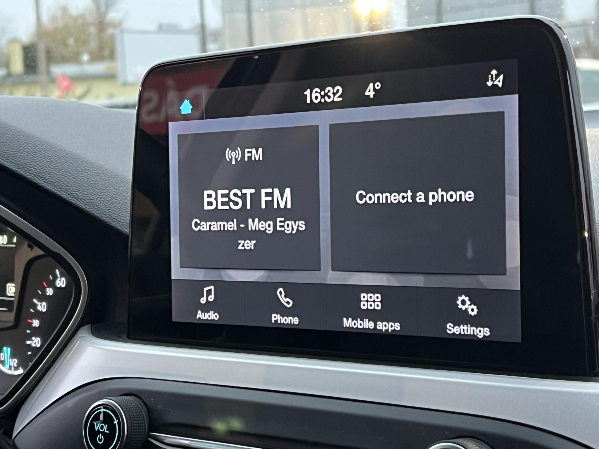 FORD FOCUS 1.0 EcoBoost Connected M.o.-i. 1.tul. Márkaszervizelt. Carplay!