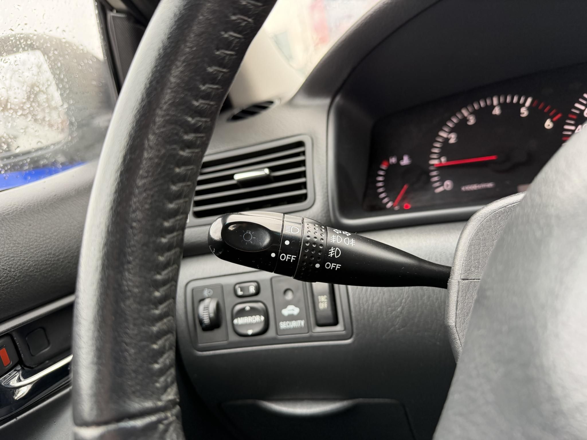 TOYOTA COROLLA 1.4 D-4D Sol Plus M-MT 163e km. Digitklíma Tolatóradar Ülésfűtés