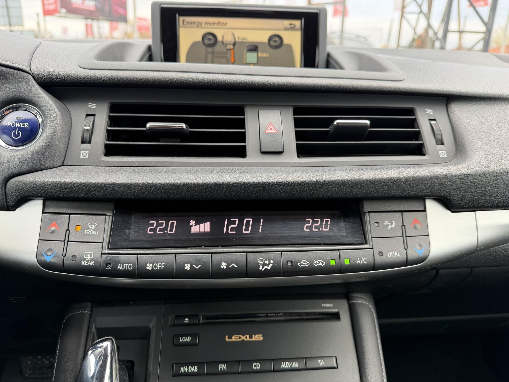 LEXUS CT 200h Comfort (Automata) First Edition Téli-nyári kerék. 2 gyári kulcs!