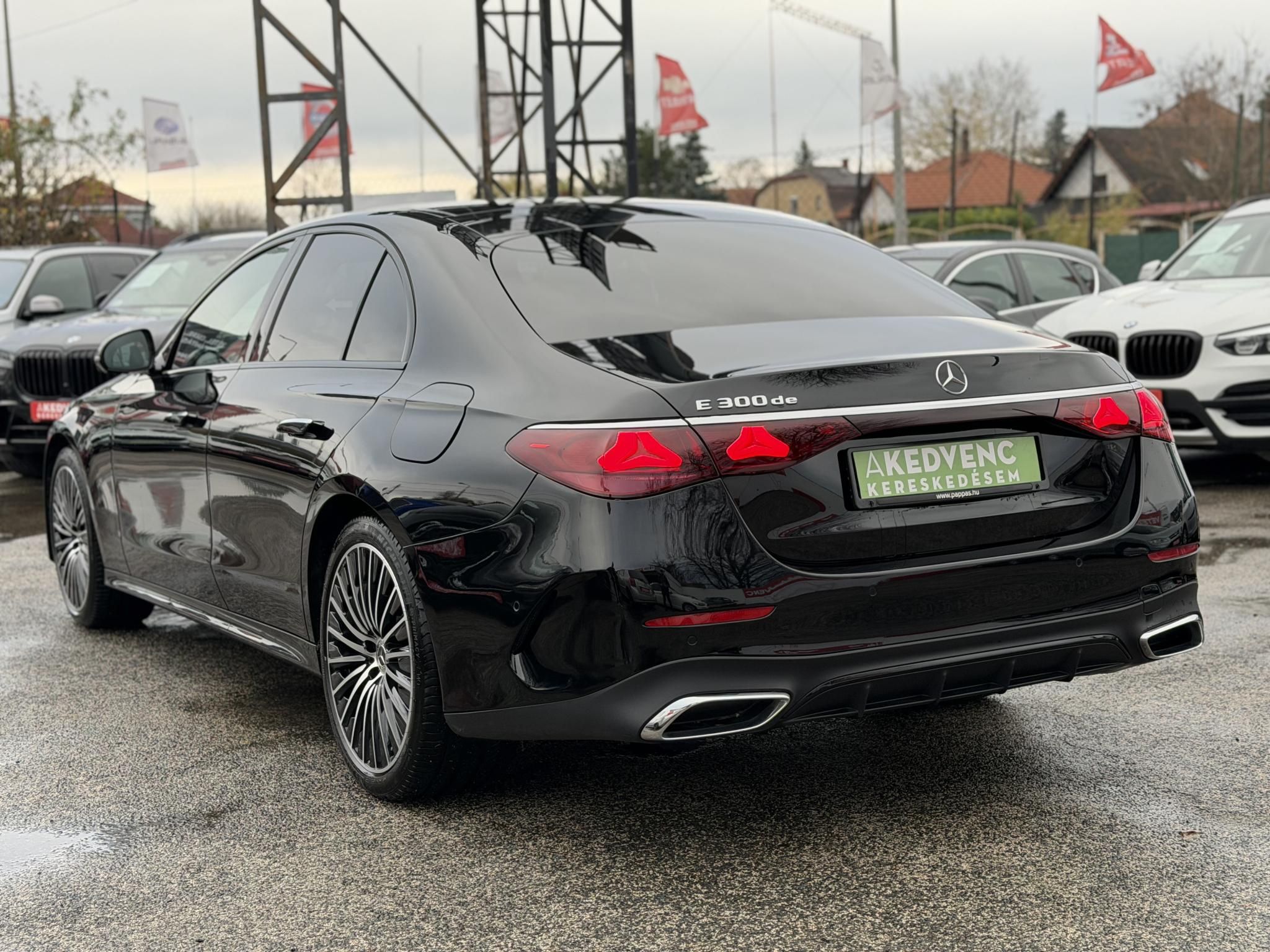 MERCEDES-BENZ E 300 de 9G-TRONIC Plug-in hybrid AMG csomag. ÁFÁS! 4D Burmester hifi!