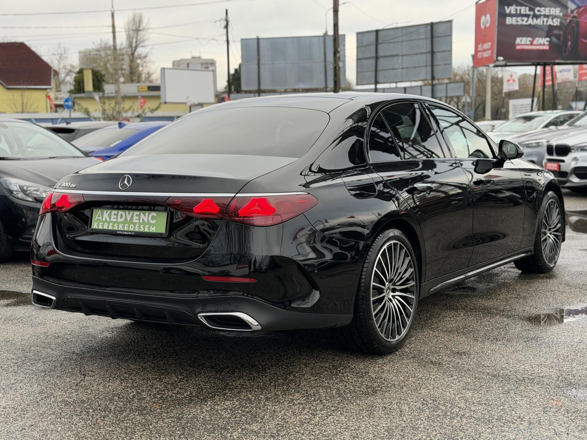 MERCEDES-BENZ E 300 de 9G-TRONIC Plug-in hybrid AMG csomag. ÁFÁS! 4D Burmester hifi!