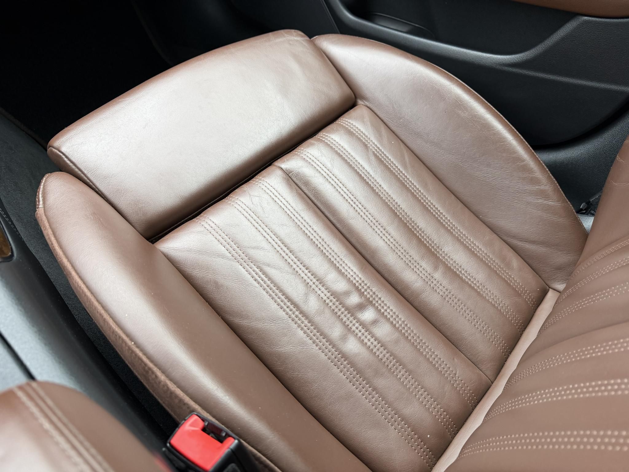 AUDI A6 3.0 V6 TDI quattro S-tronic Napfénytető Távtartó Carplay Barna bőr Friss olaj szerviz. Vezérlés cserélve!