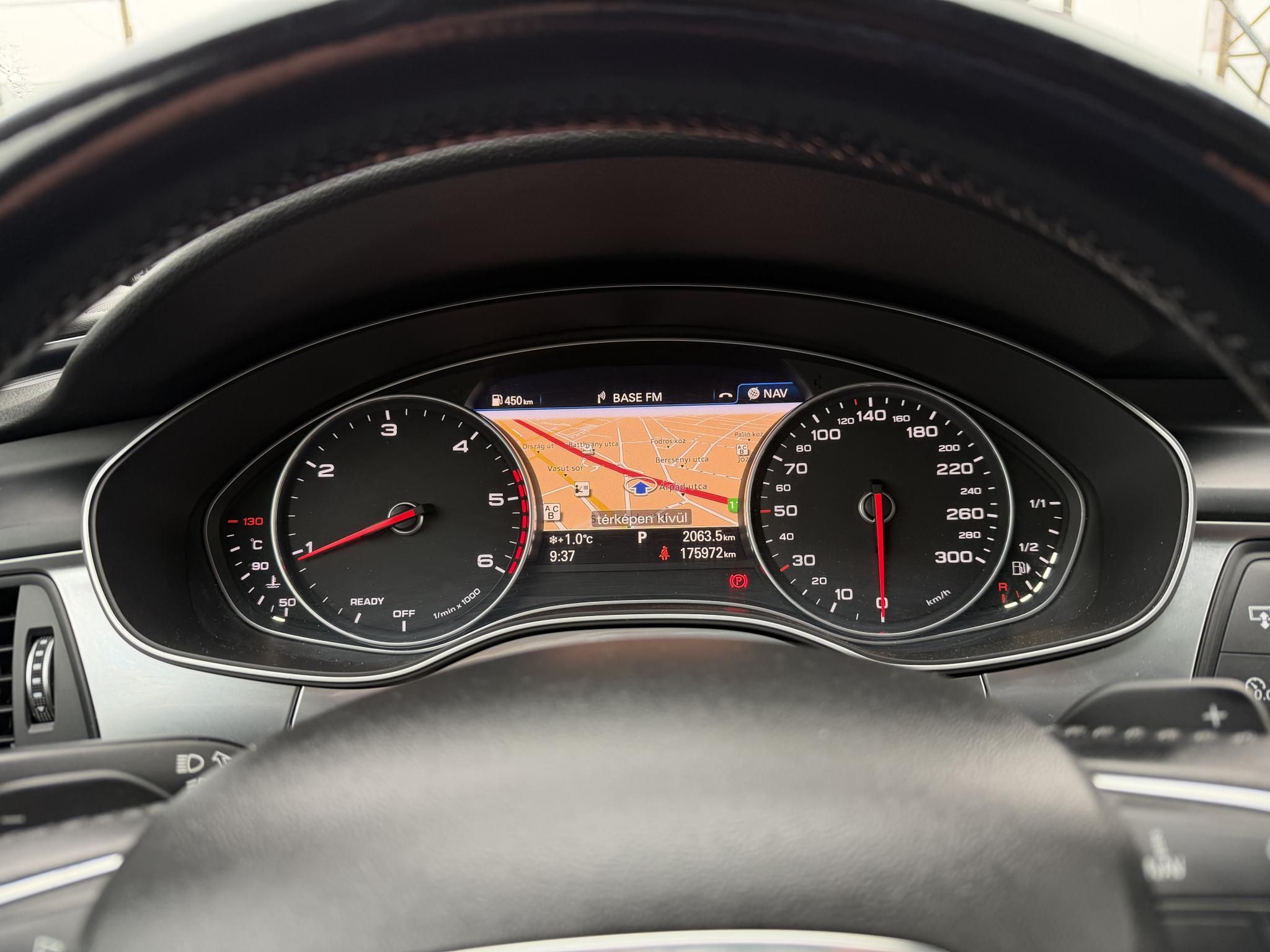 AUDI A6 3.0 V6 TDI quattro S-tronic Napfénytető Távtartó Carplay Barna bőr Friss olaj szerviz. Vezérlés cserélve!