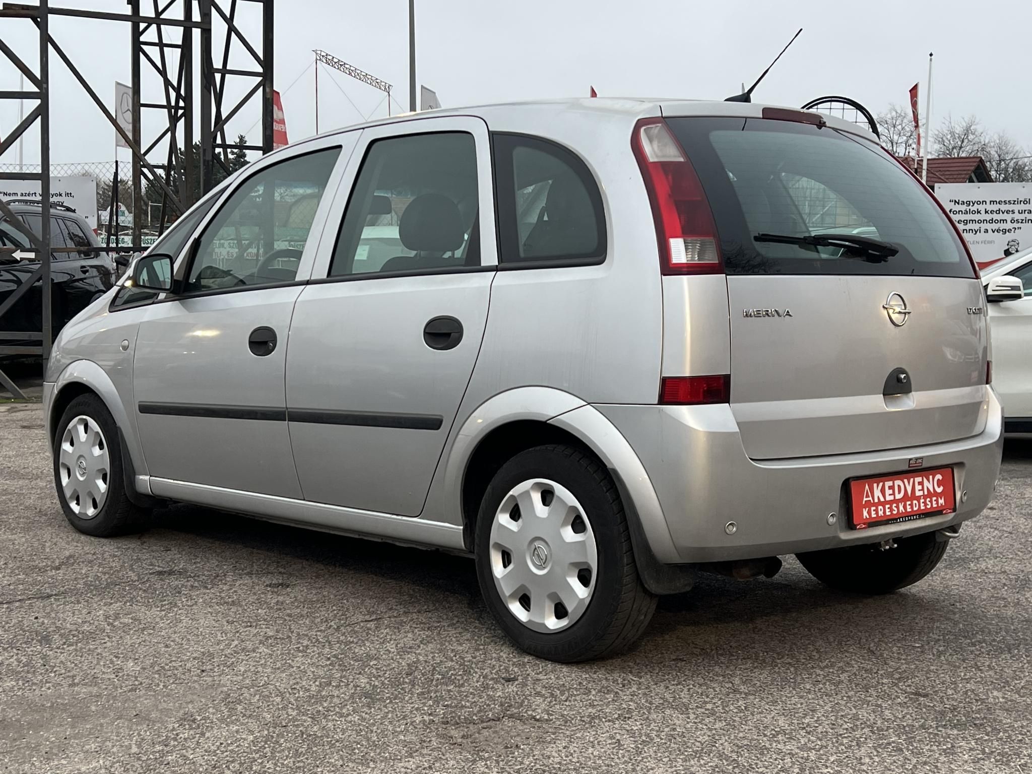 OPEL MERIVA 1.7 CDTI Essentia Klíma Webasto! 4-5L/100km!