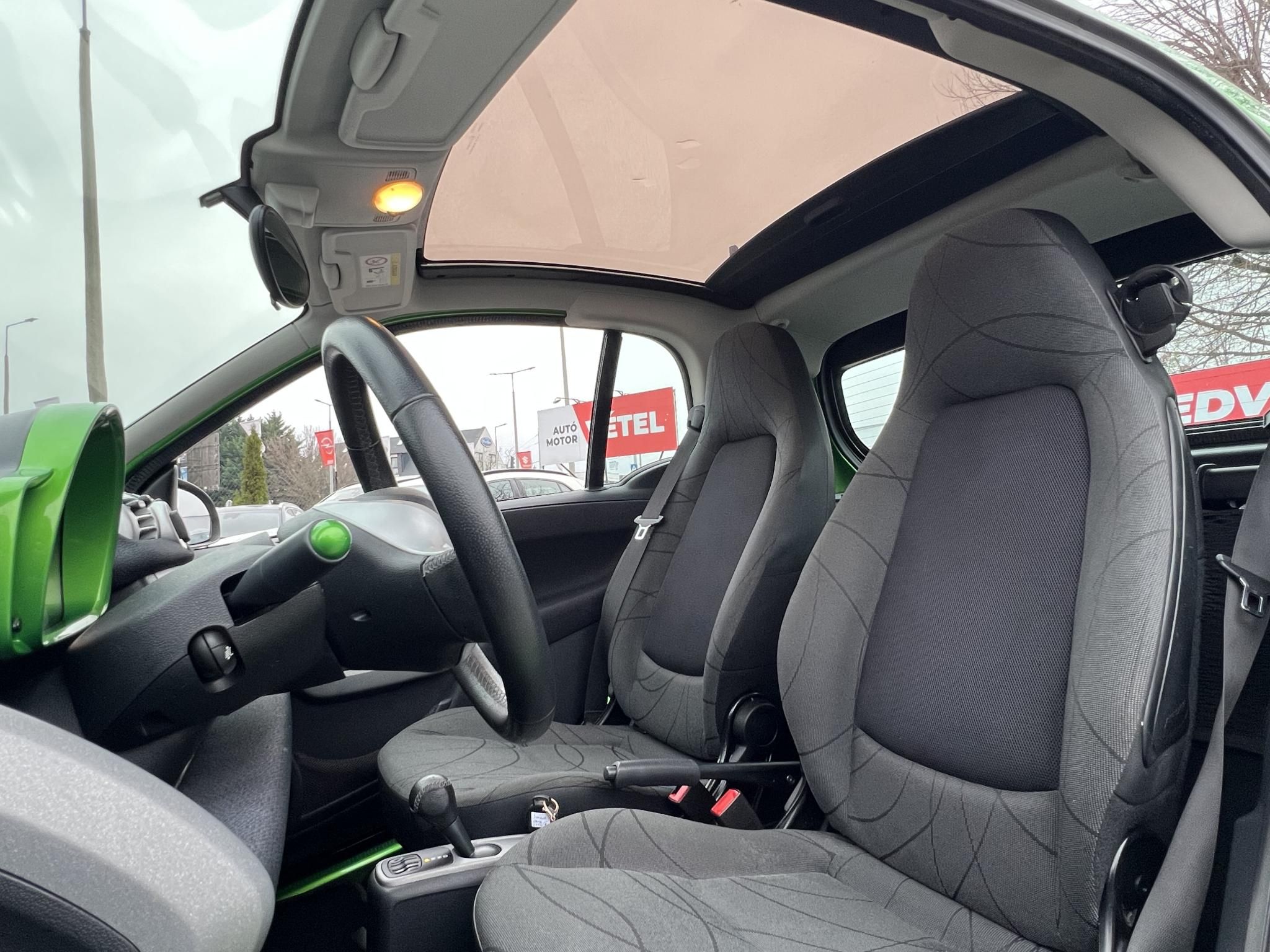 SMART FORTWO Electric Drive JBL Panorámatető