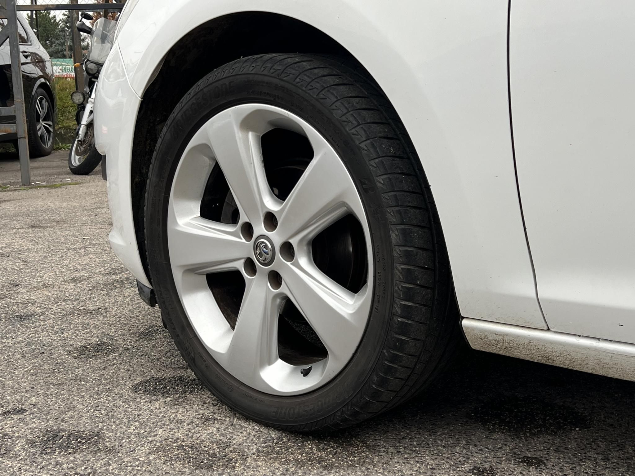 OPEL ASTRA J 1.6 Selection Klíma Tempomat Bluetooth Új kuplung! Téli/nyári garnitúra!