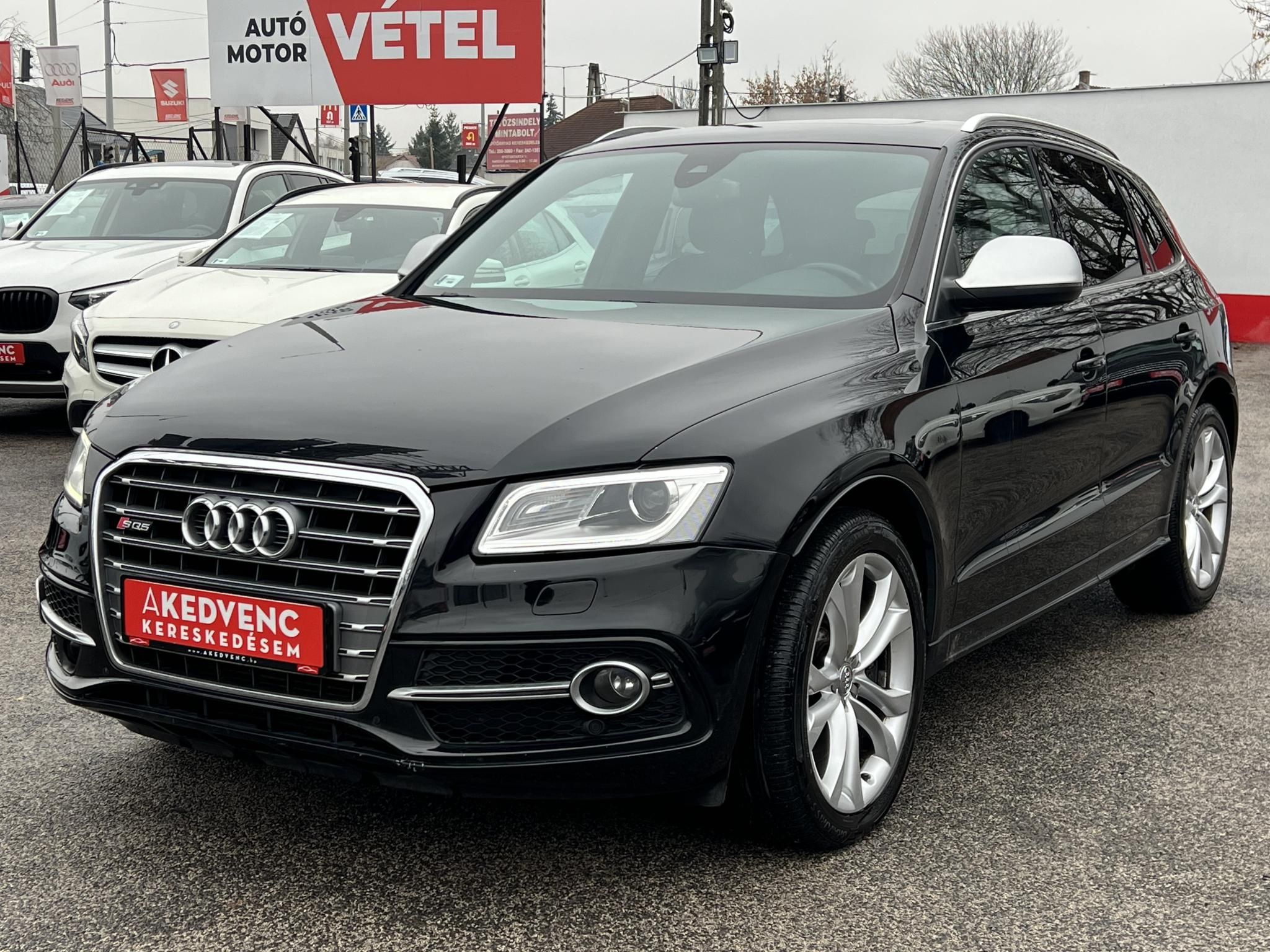 AUDI Q5 SQ5 3.0 TDI quattro Tiptronic ic Xenon Panorámatető Távtartó Navi Kamera Memória Ülésfűtés Vonóhorog