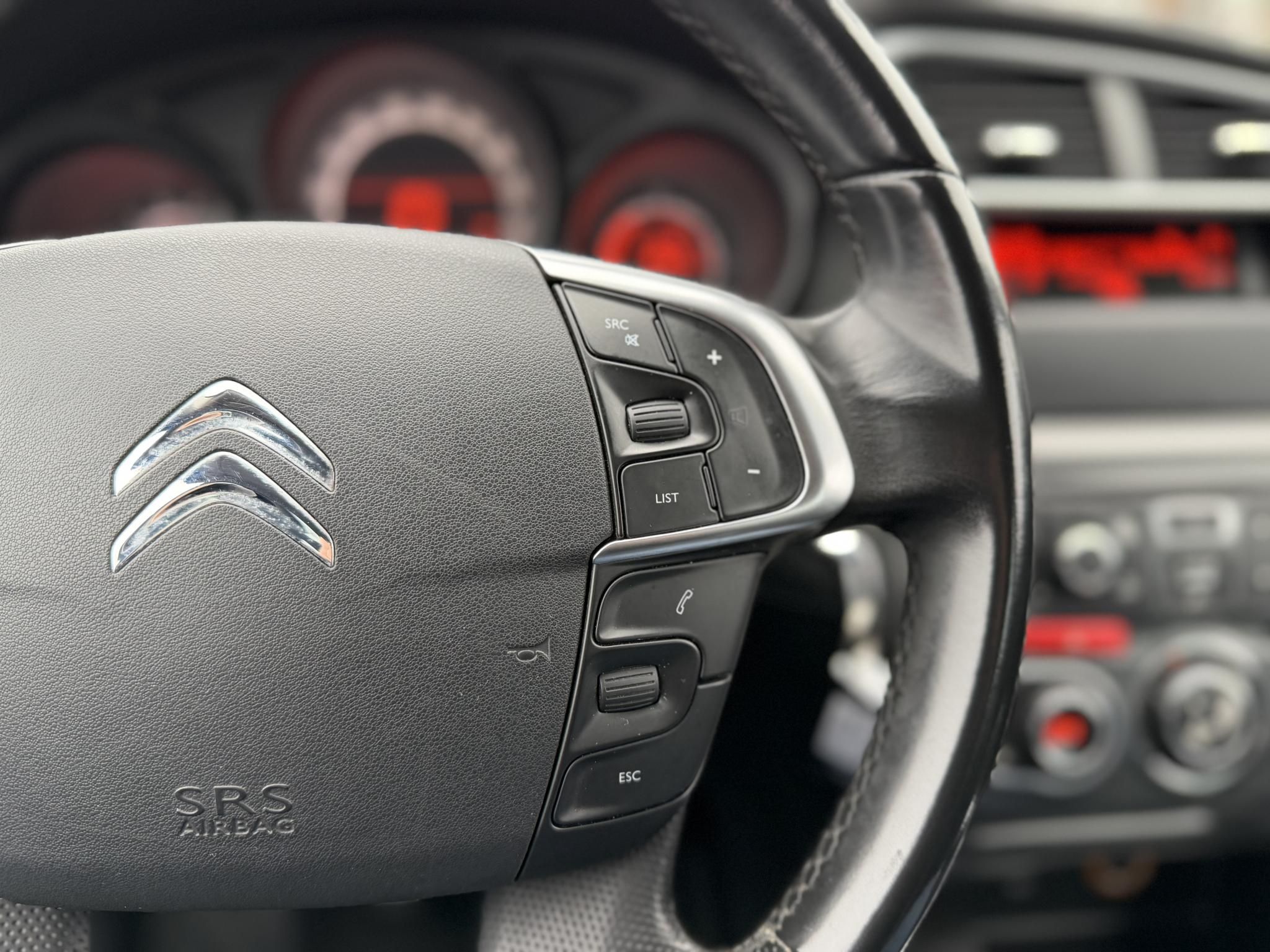 CITROEN C4 1.6 e-HDi Exclusive Masszázs ülés. Kitűnő állapot. Friss műszaki vizsga. Téli-nyári gumi!