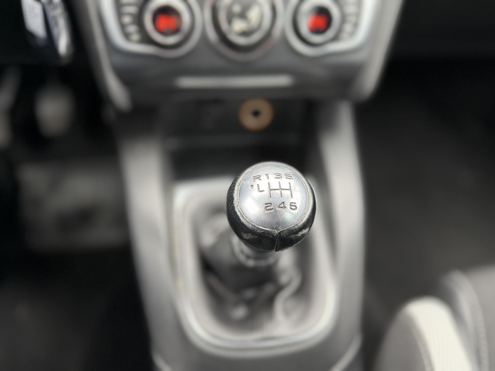 CITROEN C4 1.6 e-HDi Exclusive Masszázs ülés. Kitűnő állapot. Friss műszaki vizsga. Téli-nyári gumi!