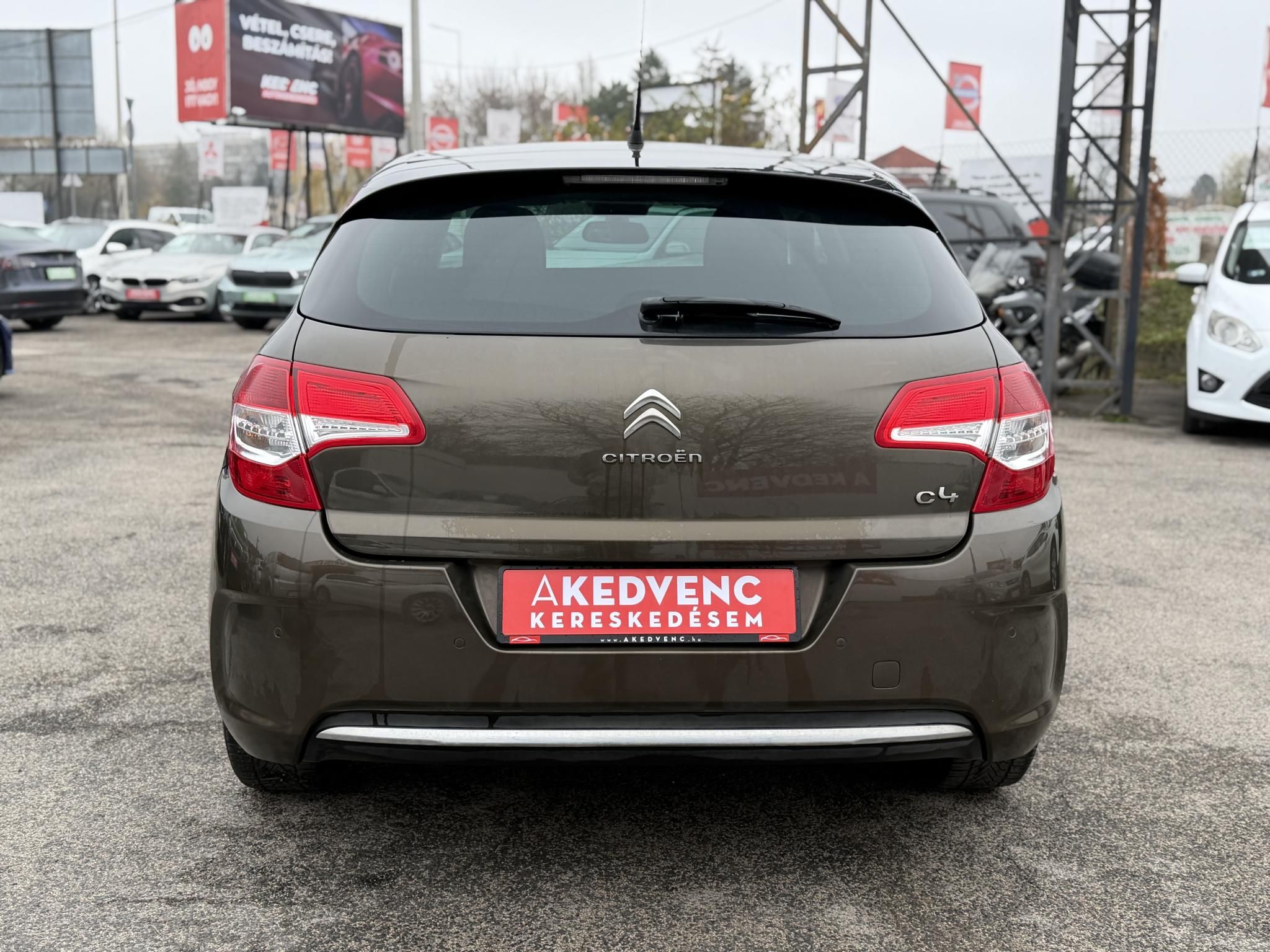 CITROEN C4 1.6 e-HDi Exclusive Masszázs ülés. Kitűnő állapot. Friss műszaki vizsga. Téli-nyári gumi!