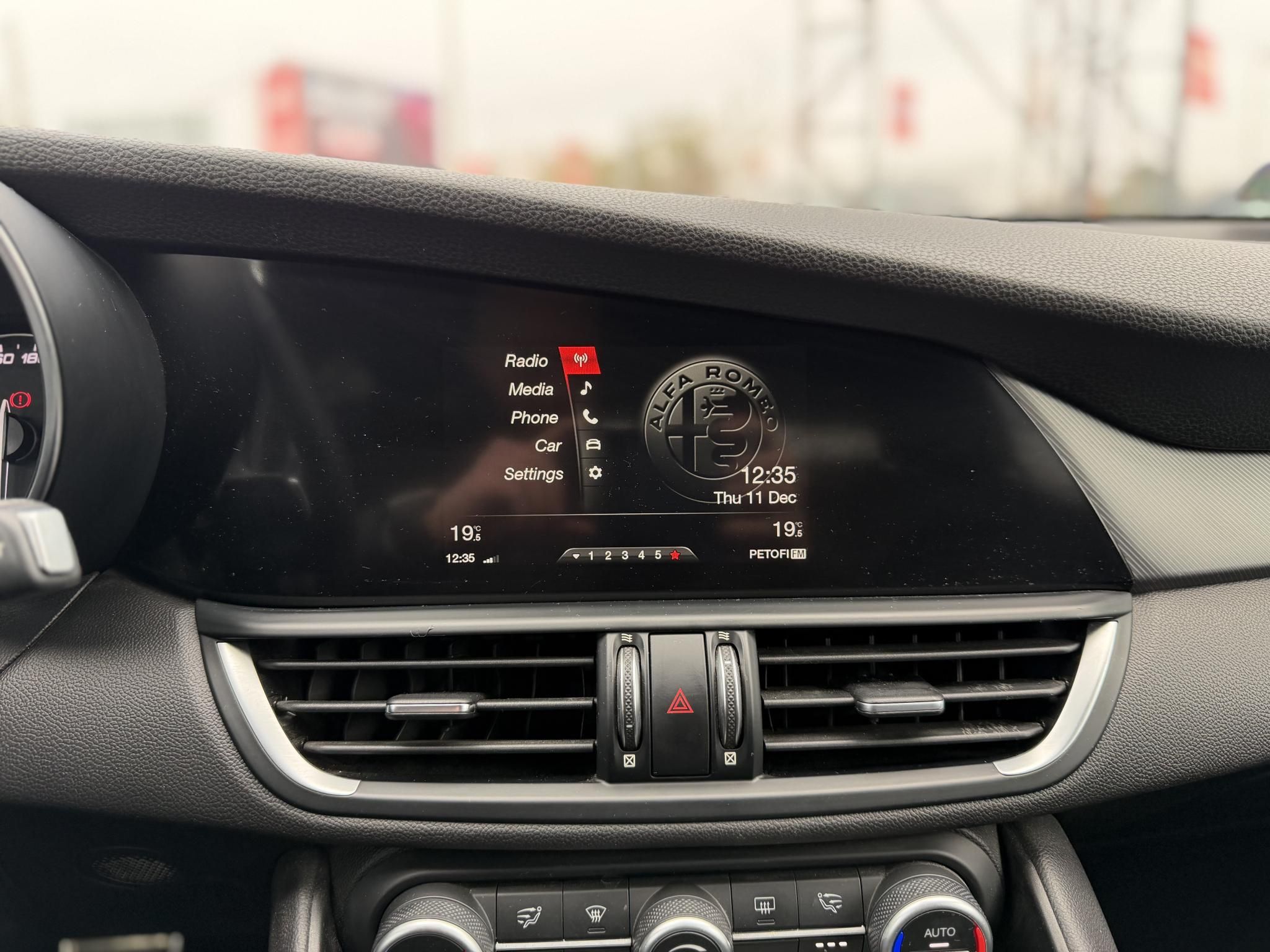 ALFA ROMEO GIULIA 2.0 Veloce Q4 (Automata) 280le. ALFA ROSSO. 116e km!