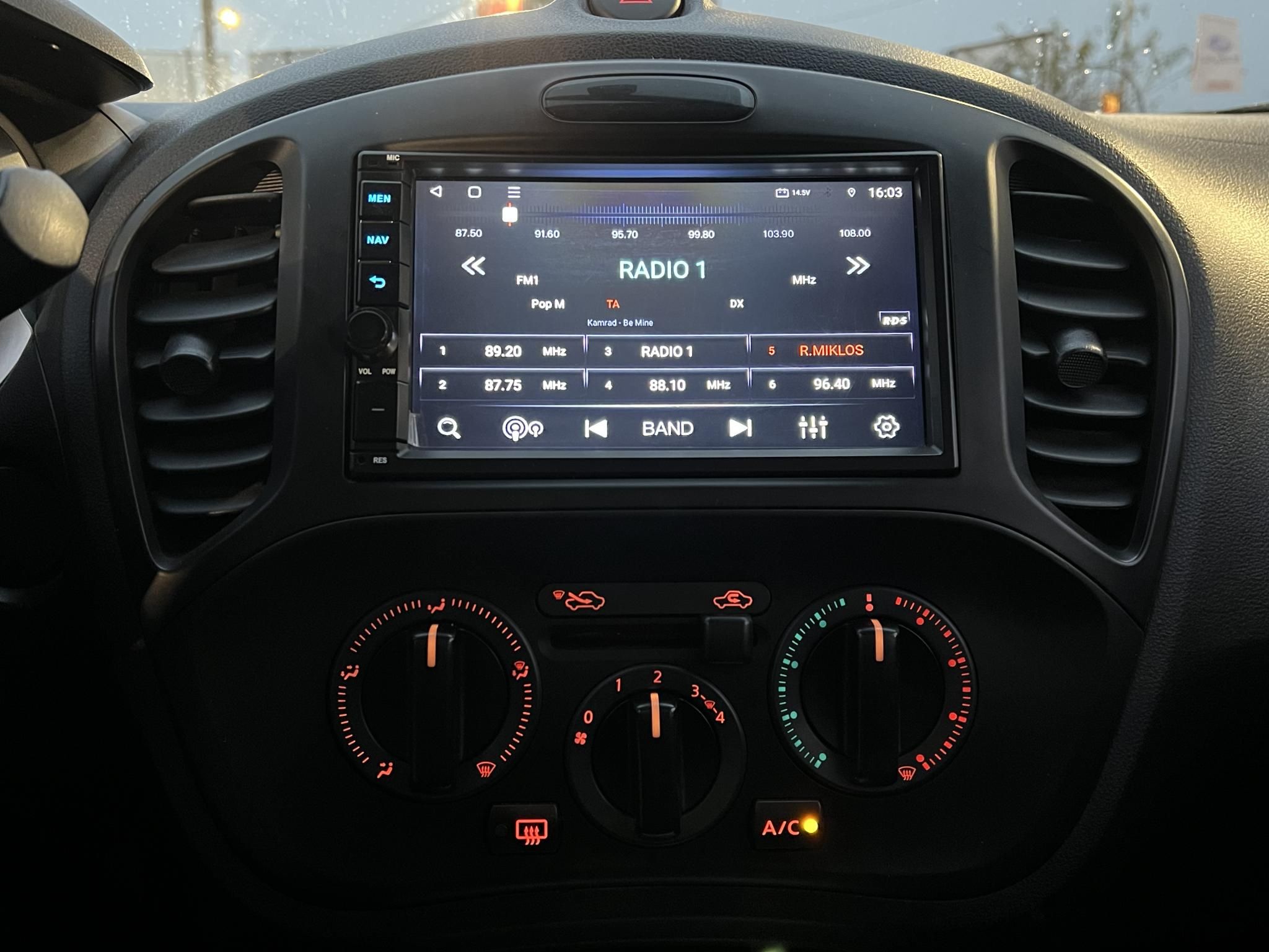 NISSAN JUKE 1.6 Acenta Klíma Tempomat Friss vizsga!