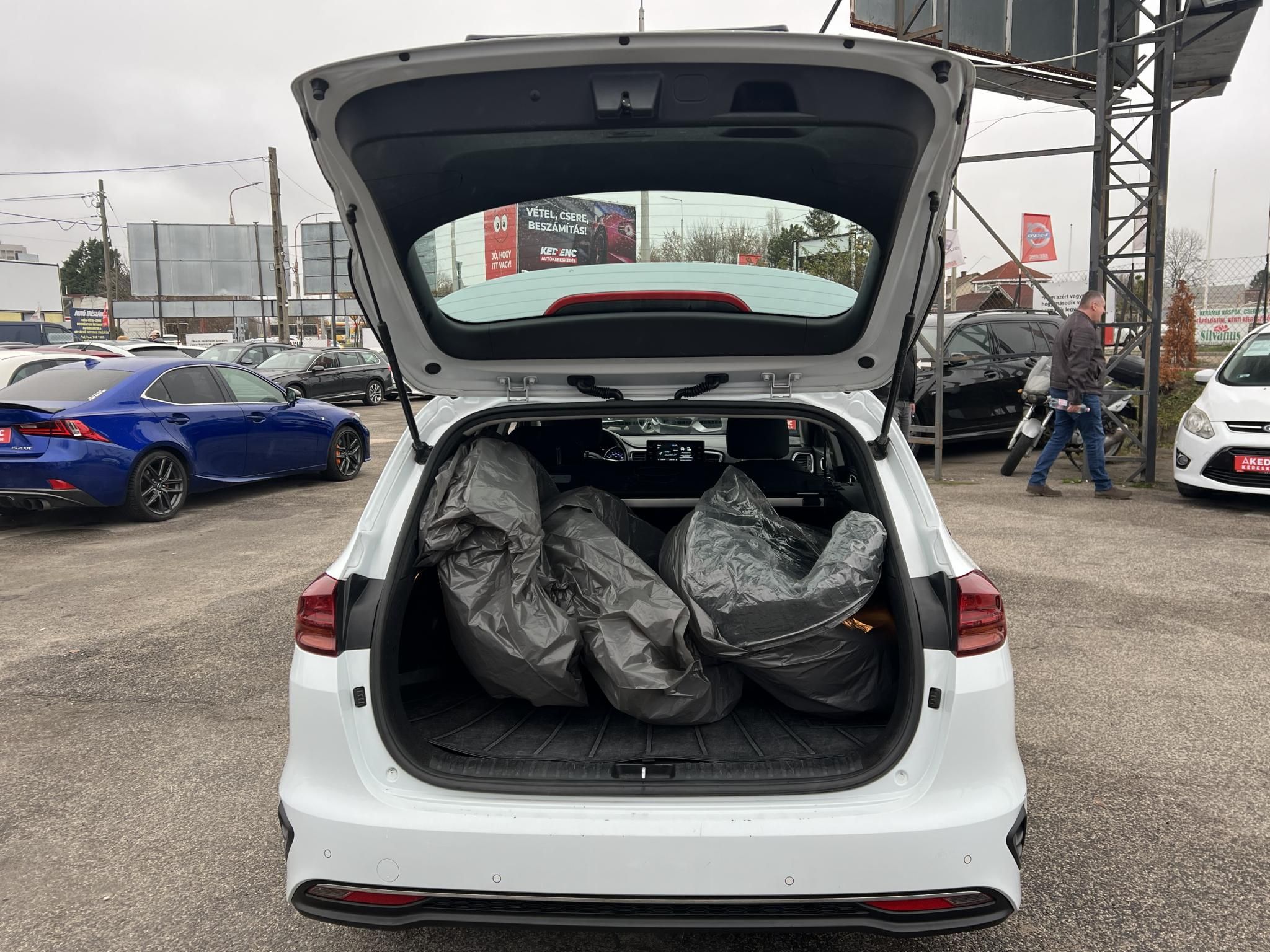 KIA CEE'D Ceed 1.0 T-GDI Bronze M.o.-i. 1.tul. Klíma Tempomat 71e km!