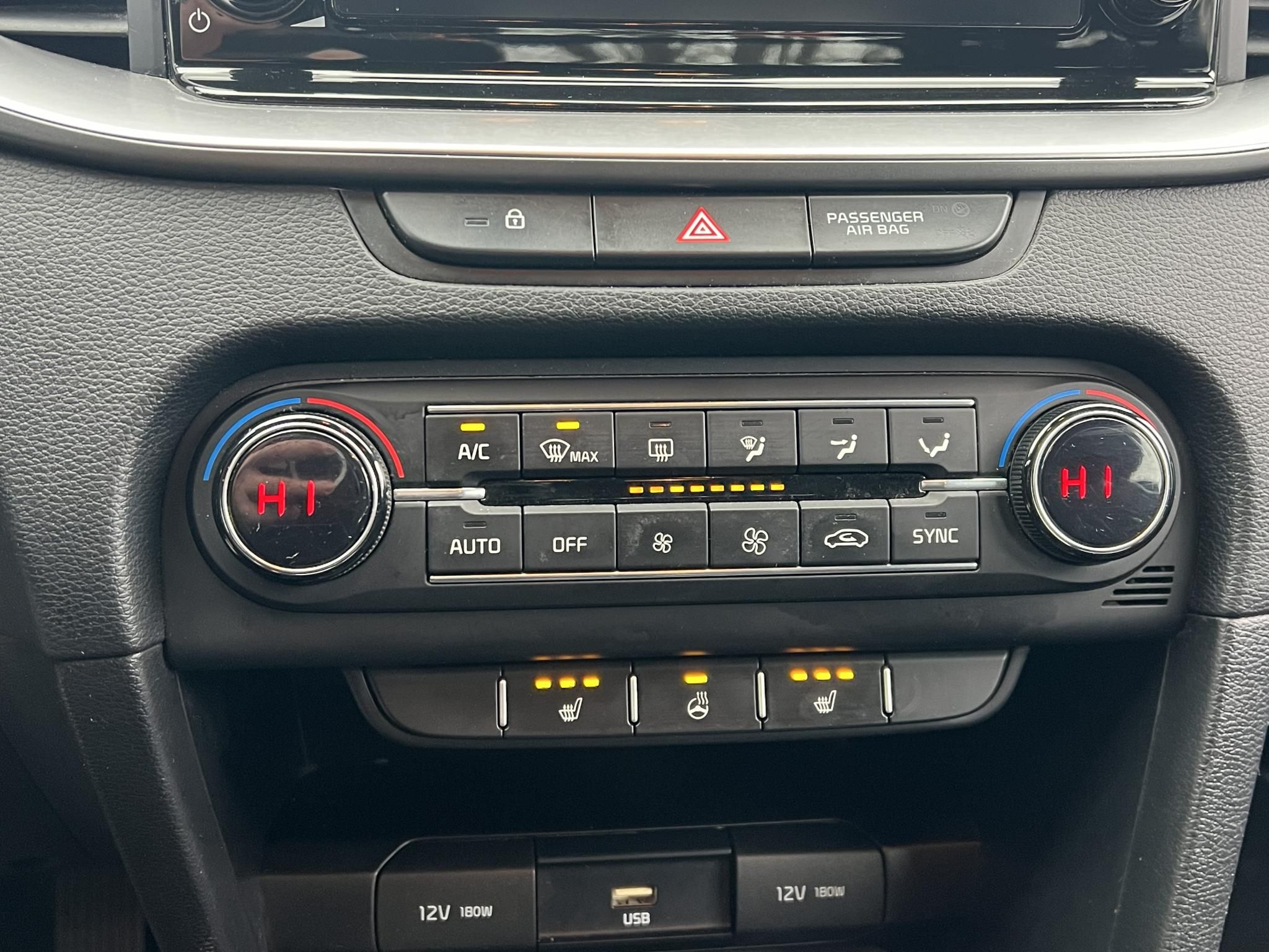 KIA CEE'D Ceed 1.0 T-GDI Bronze M.o.-i. 1.tul. Klíma Tempomat 71e km!