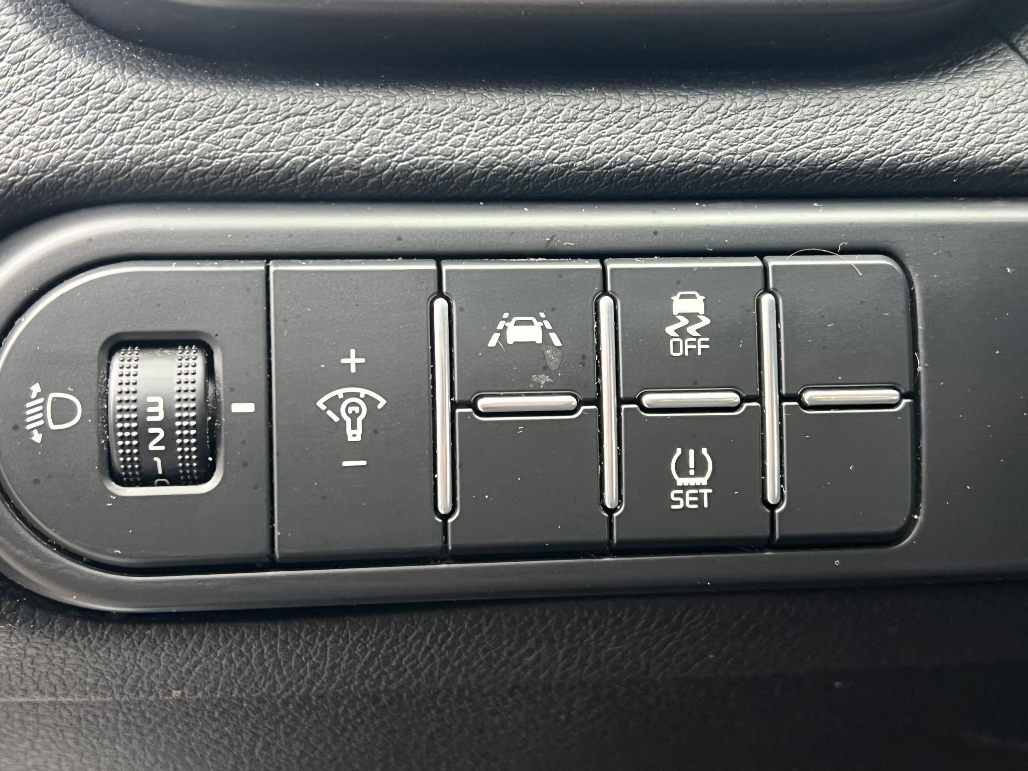 KIA CEE'D Ceed 1.0 T-GDI Bronze M.o.-i. 1.tul. Klíma Tempomat 71e km!