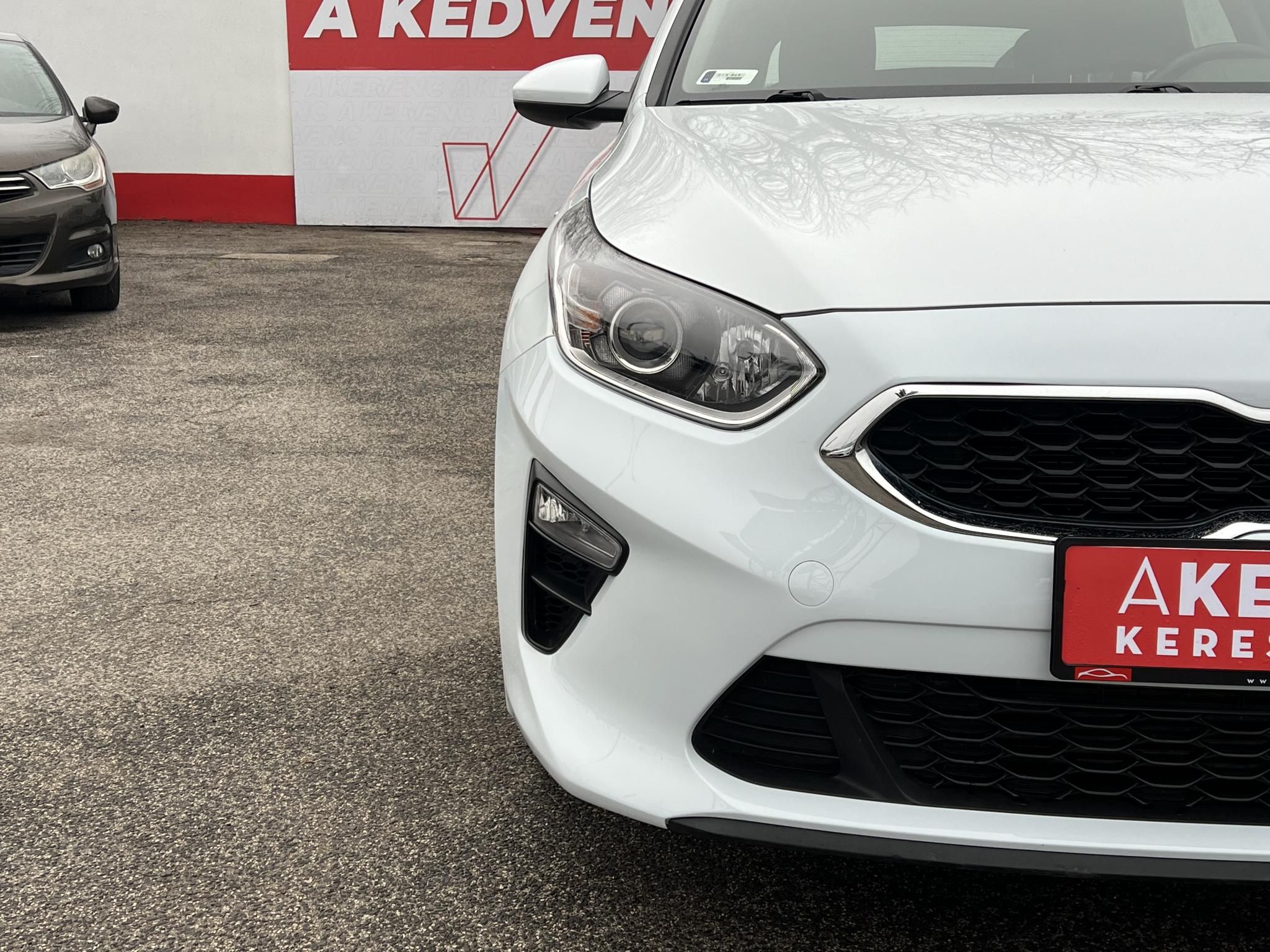 KIA CEE'D Ceed 1.0 T-GDI Bronze M.o.-i. 1.tul. Klíma Tempomat 71e km!