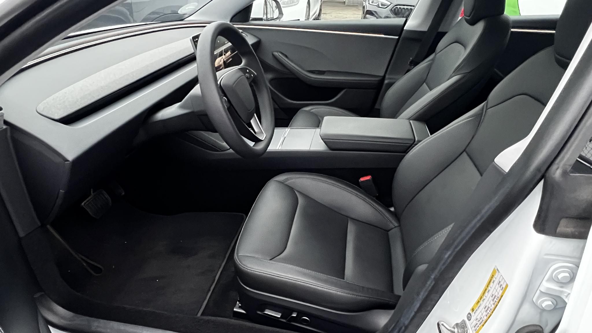 TESLA MODEL 3 RWD Premium (Automata) Kifogástalan. újszerű állapotban. 500km WLTP