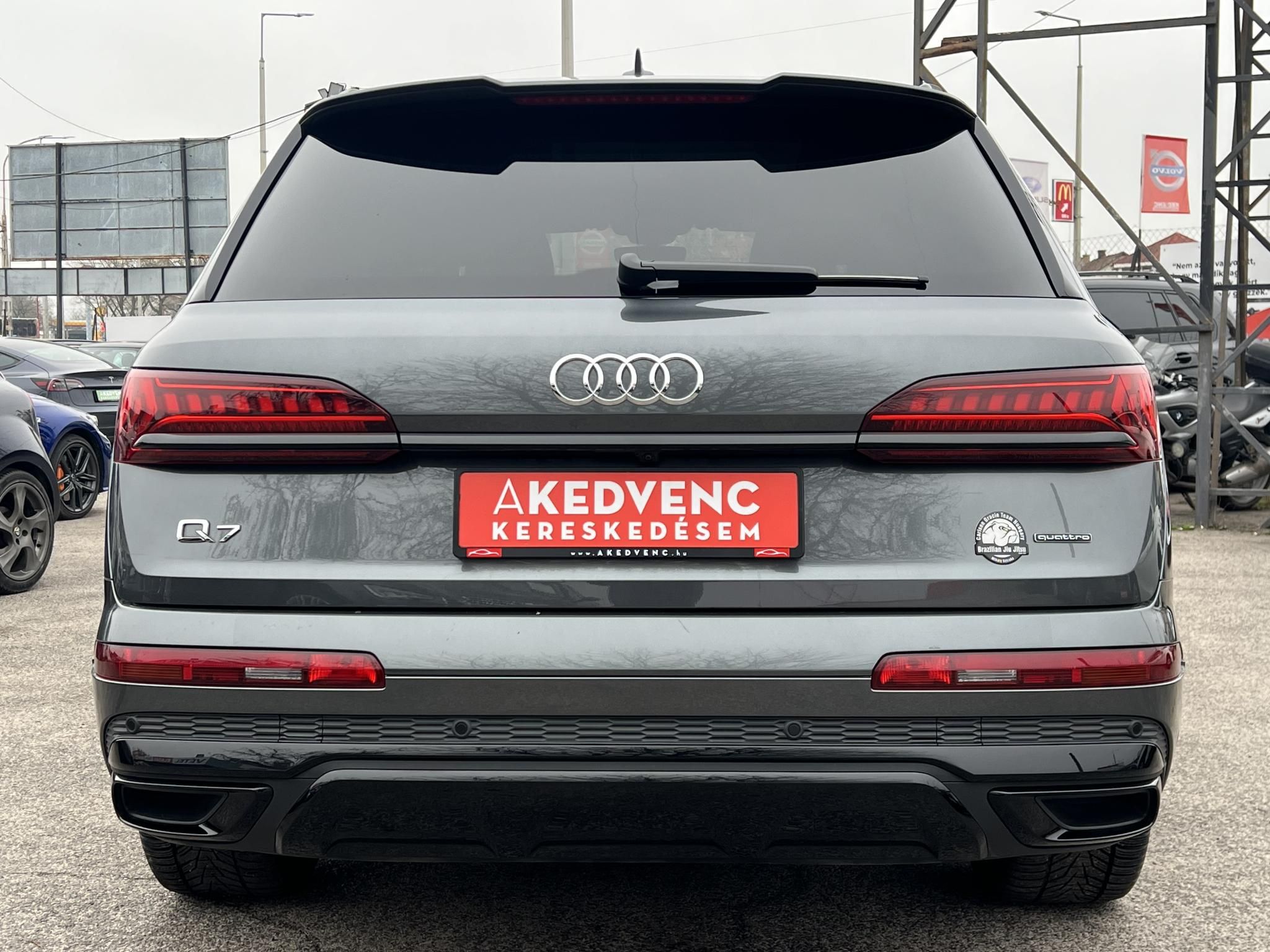 AUDI Q7 55 TFSI S line quattro Tiptronic ic M.o.-i. 1.tul. Carplay 360 kamera Bang/Olufsen! ÁFÁ-S ÁR!