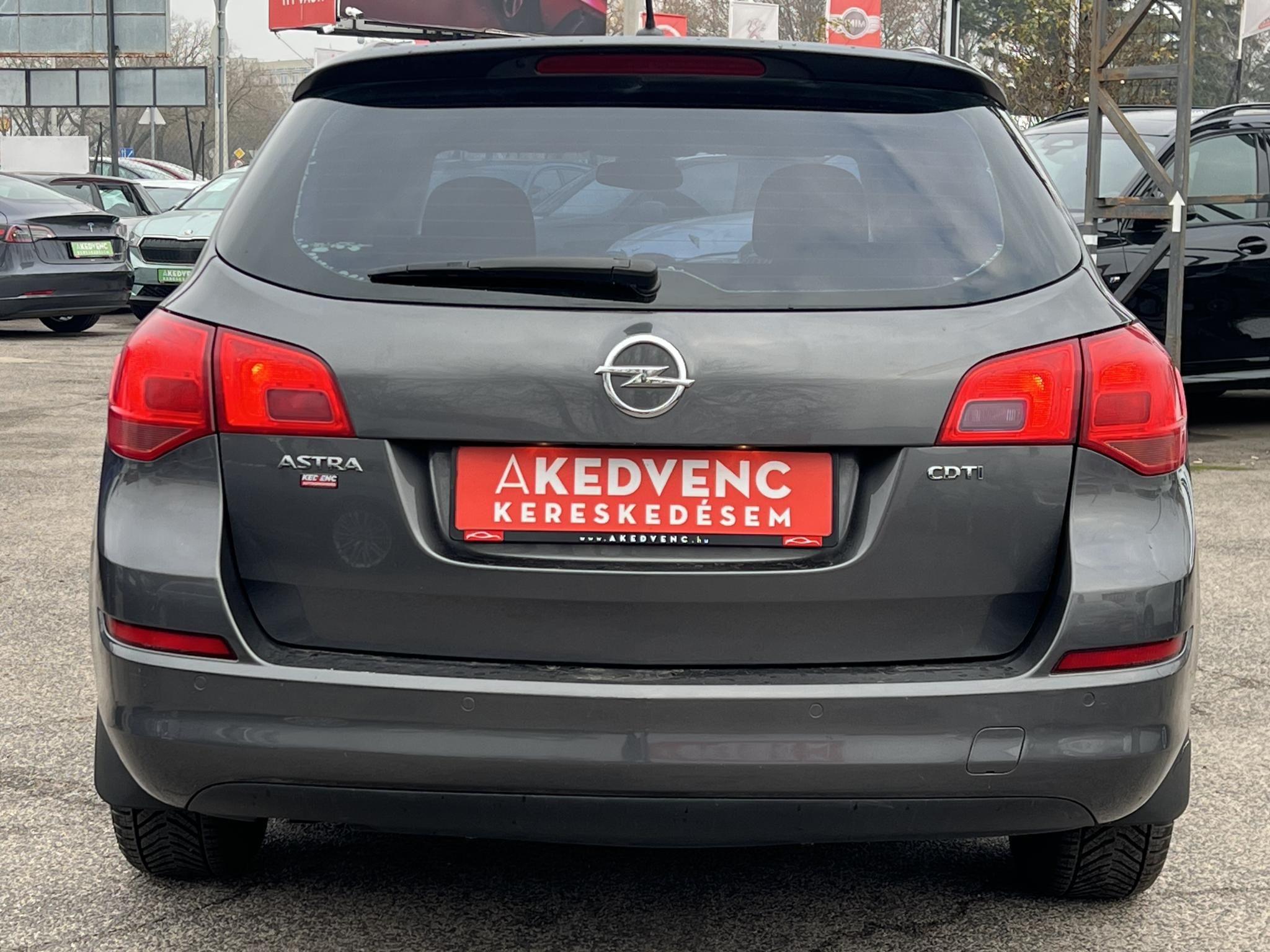 OPEL ASTRA J 1.7 CDTI Selection Klíma Tempomat Friss vizsga!