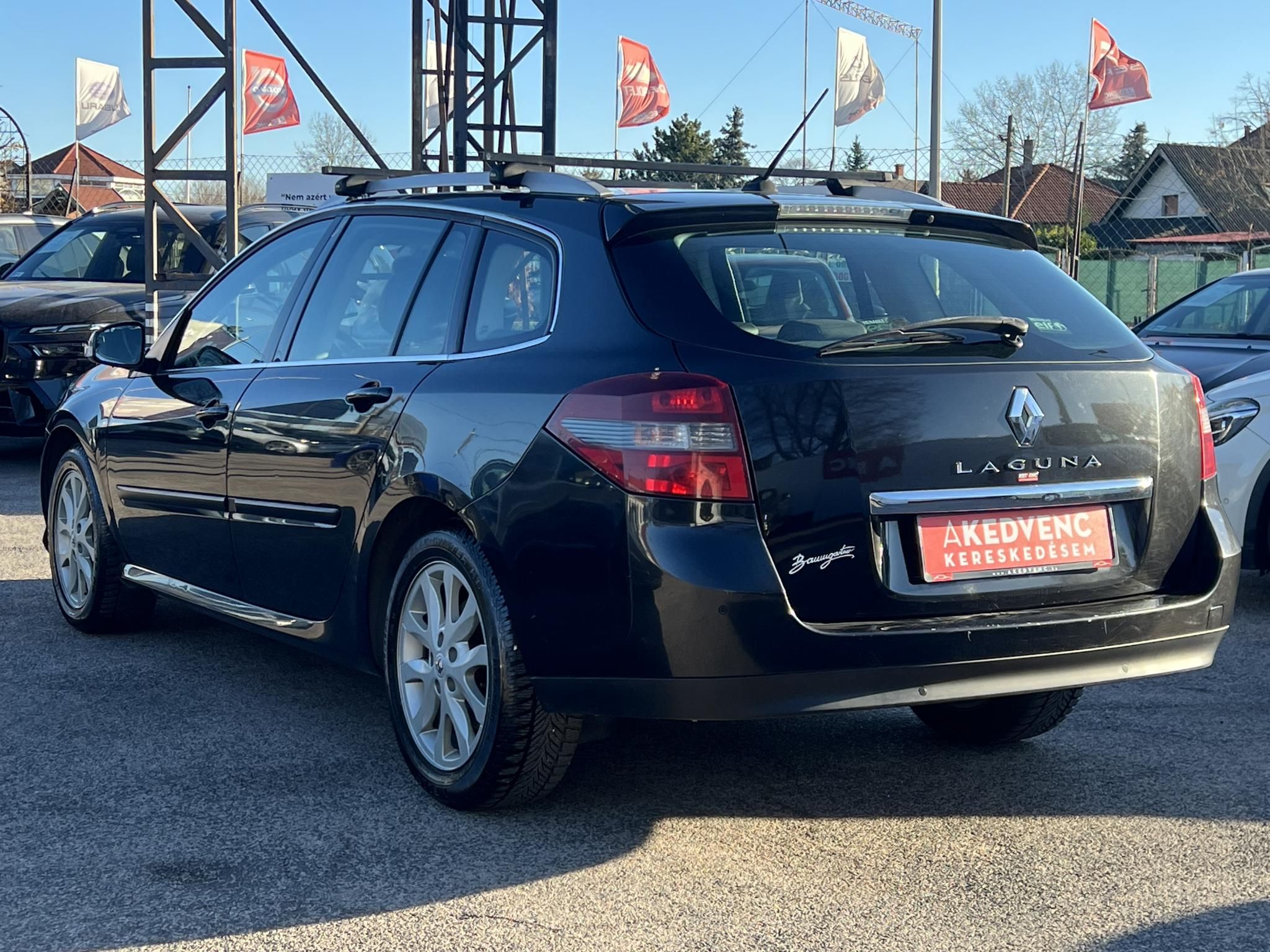 RENAULT LAGUNA 1.5 dCi Expression EDC Klíma Tempomat Bluetooth Végig szervízelt!