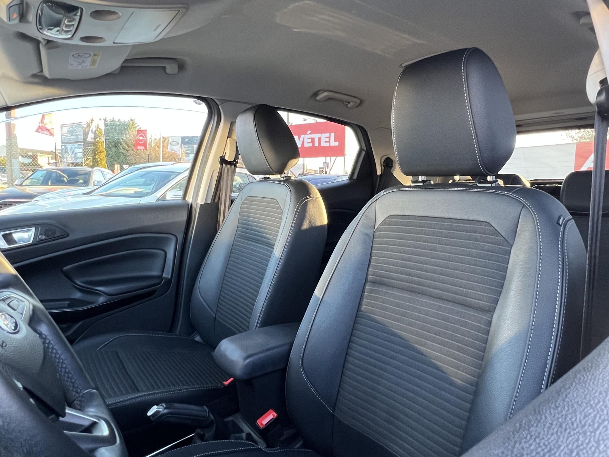 FORD ECOSPORT 1.0 EcoBoost Titanium Magyarországi 42e km Gyári garanciával!