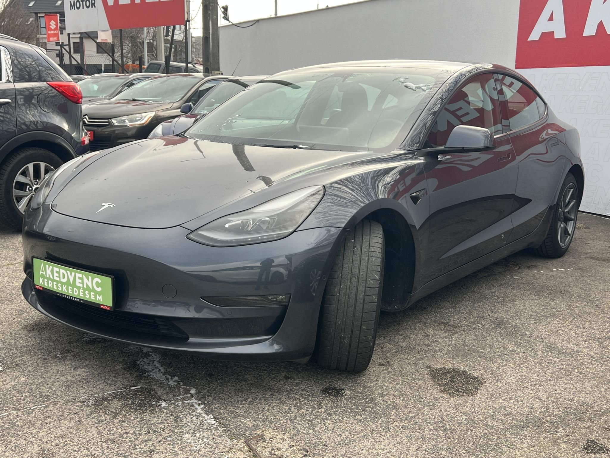 TESLA MODEL 3 Long Range AWD (Automata) 42e km. kifogástalan állapot