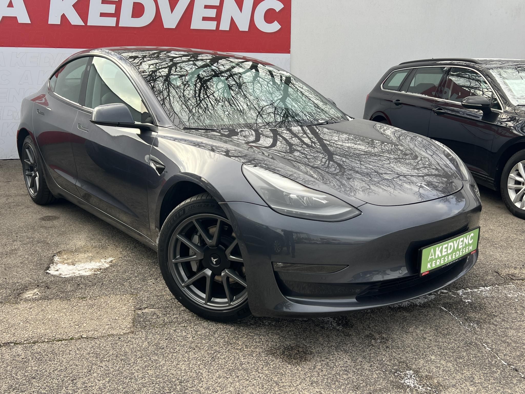 TESLA MODEL 3 Long Range AWD (Automata) 42e km. kifogástalan állapot