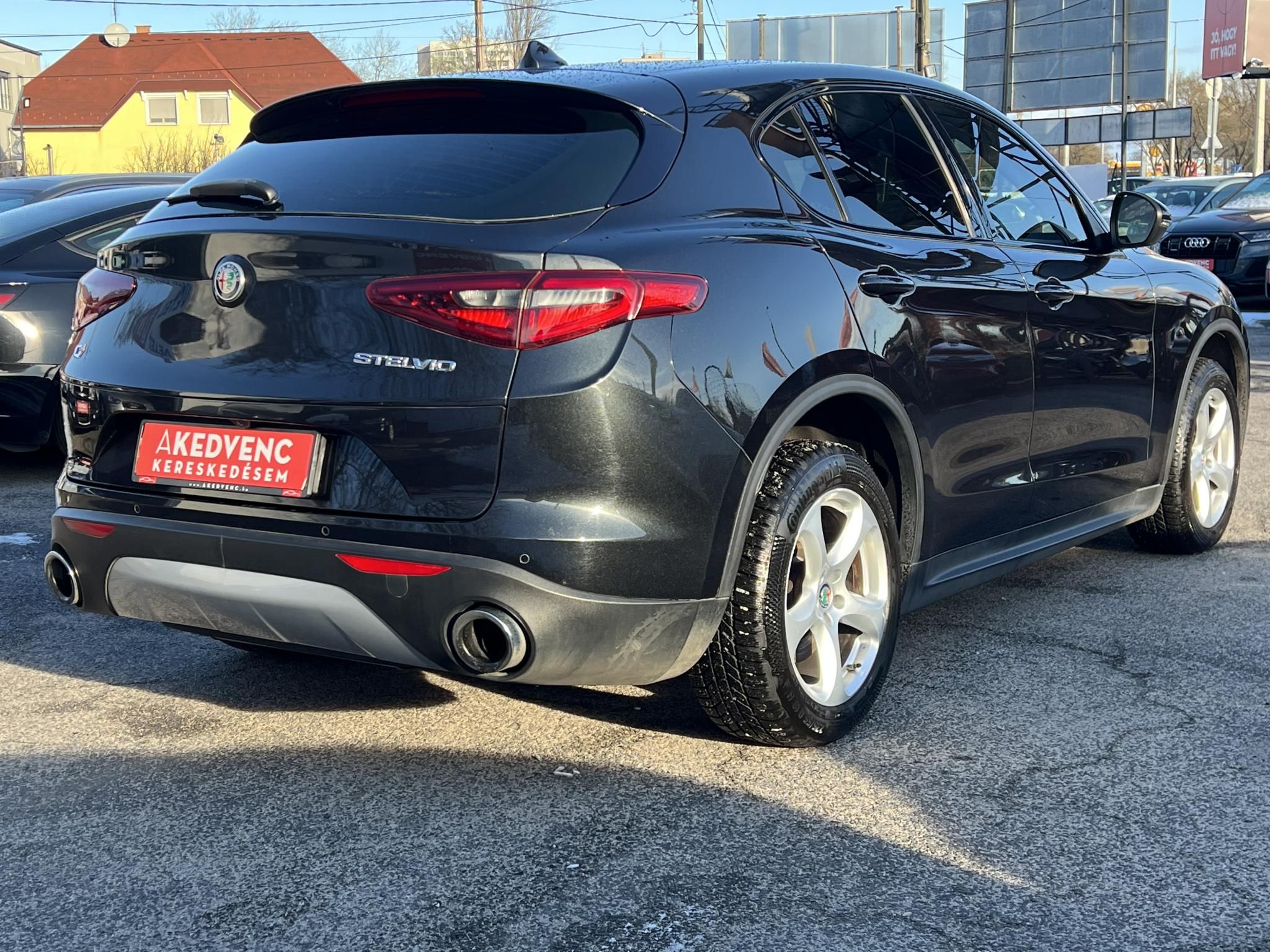 ALFA ROMEO STELVIO 2.0 T Super Q4 (Automata) 200le. LED Tempomat Navi Lejtmenet Bluetooth Kormányváltó