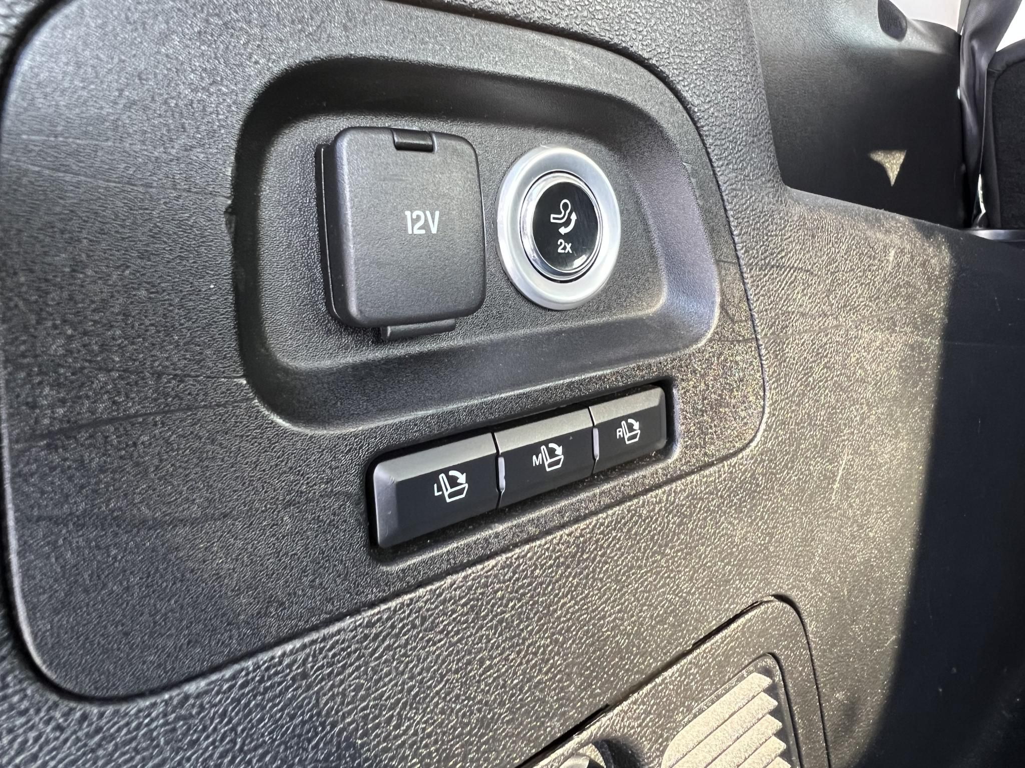 FORD S-MAX 2.0 TDCi Titanium Powershift Tiptronic 5 személyes Tempomat Klíma Vonóhorog F1 váltó!