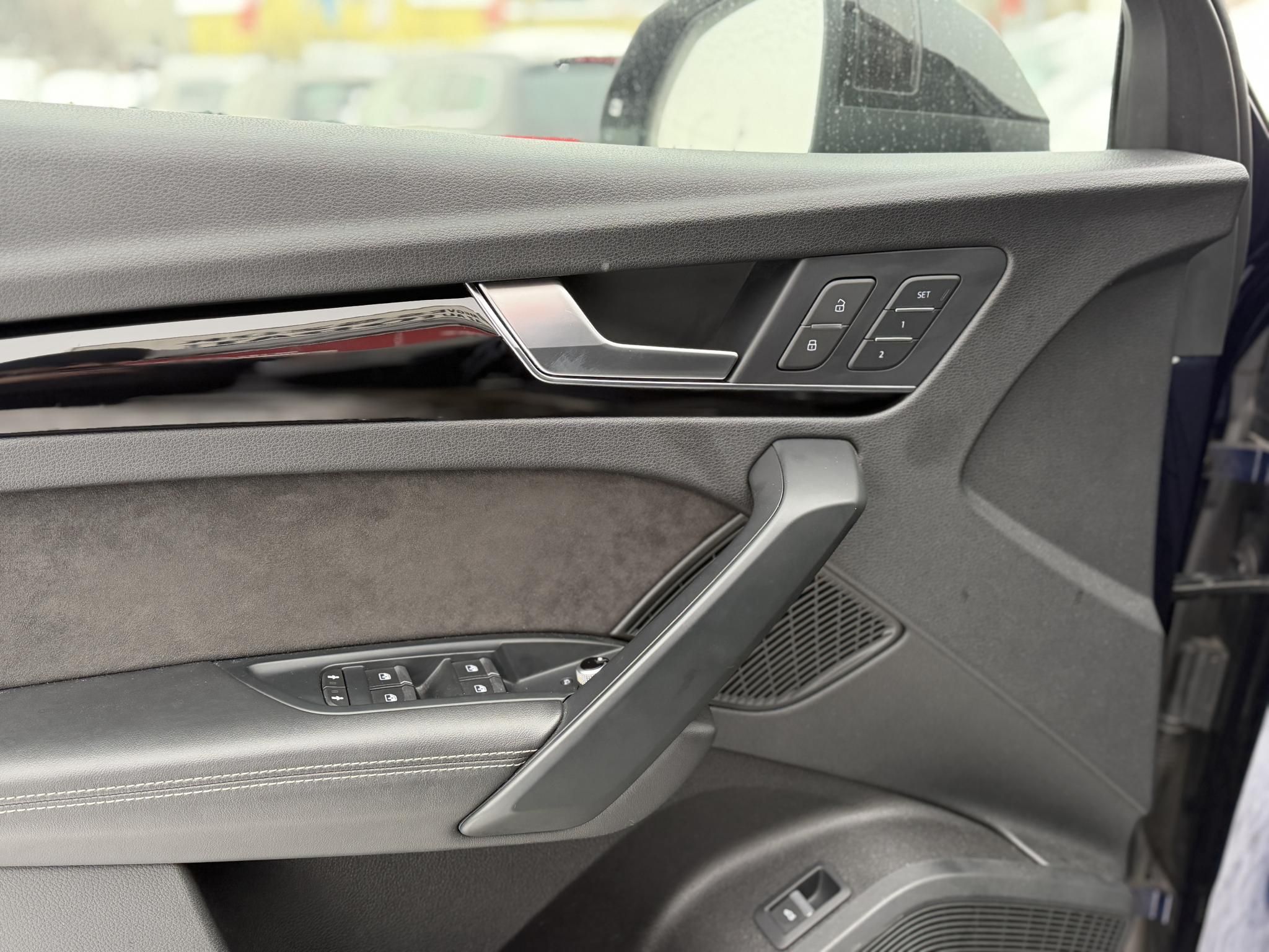 AUDI Q5 SQ5 3.0 TFSI quattro Tiptronic ic Magasan felszerelt! Bang & Olufsen Panorámatető Memória Carplay stb