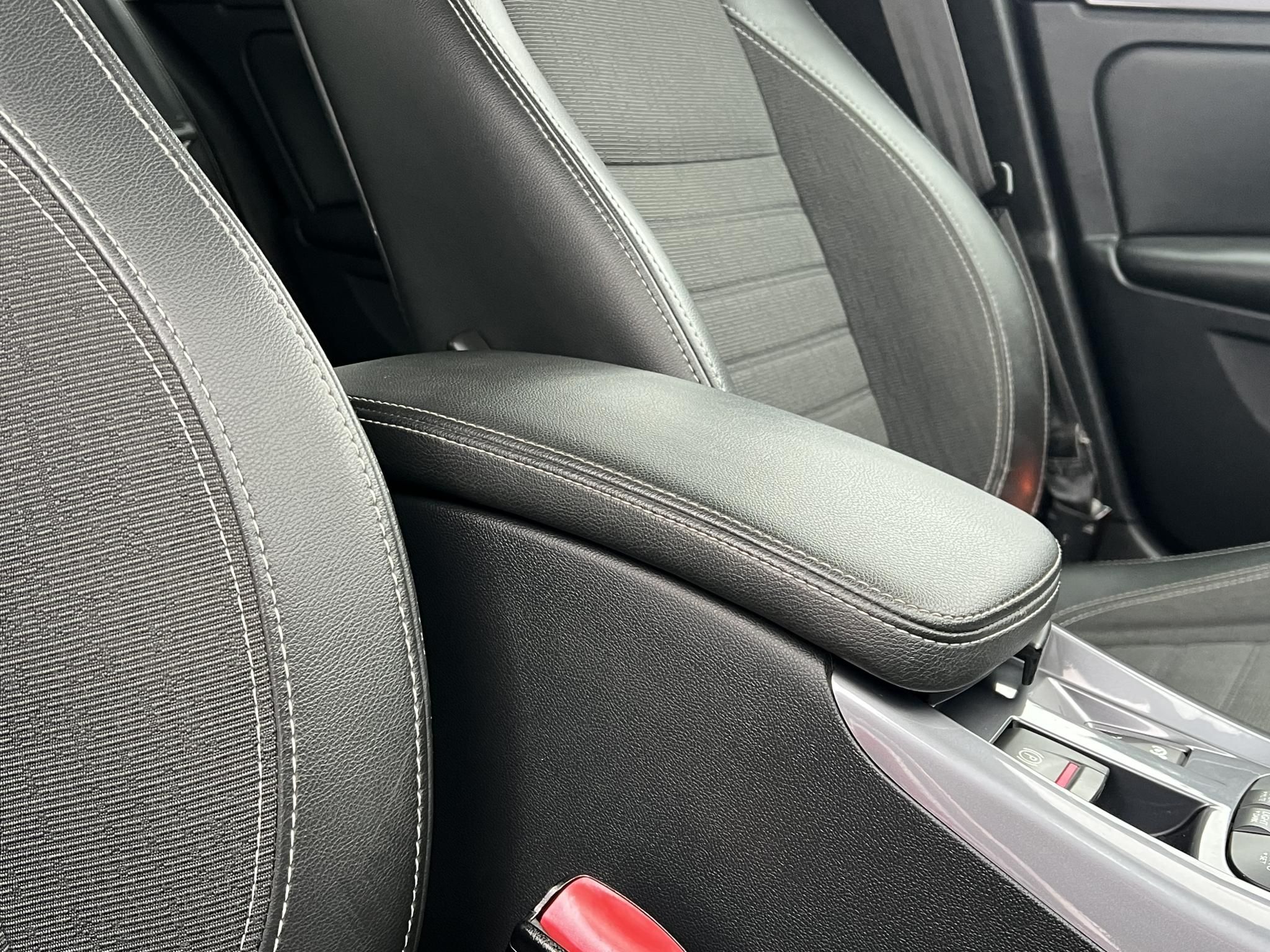 RENAULT LAGUNA 2.0 dCi Dynamique DPF (Automata) Klíma Tempomat Bluetooth Navi!