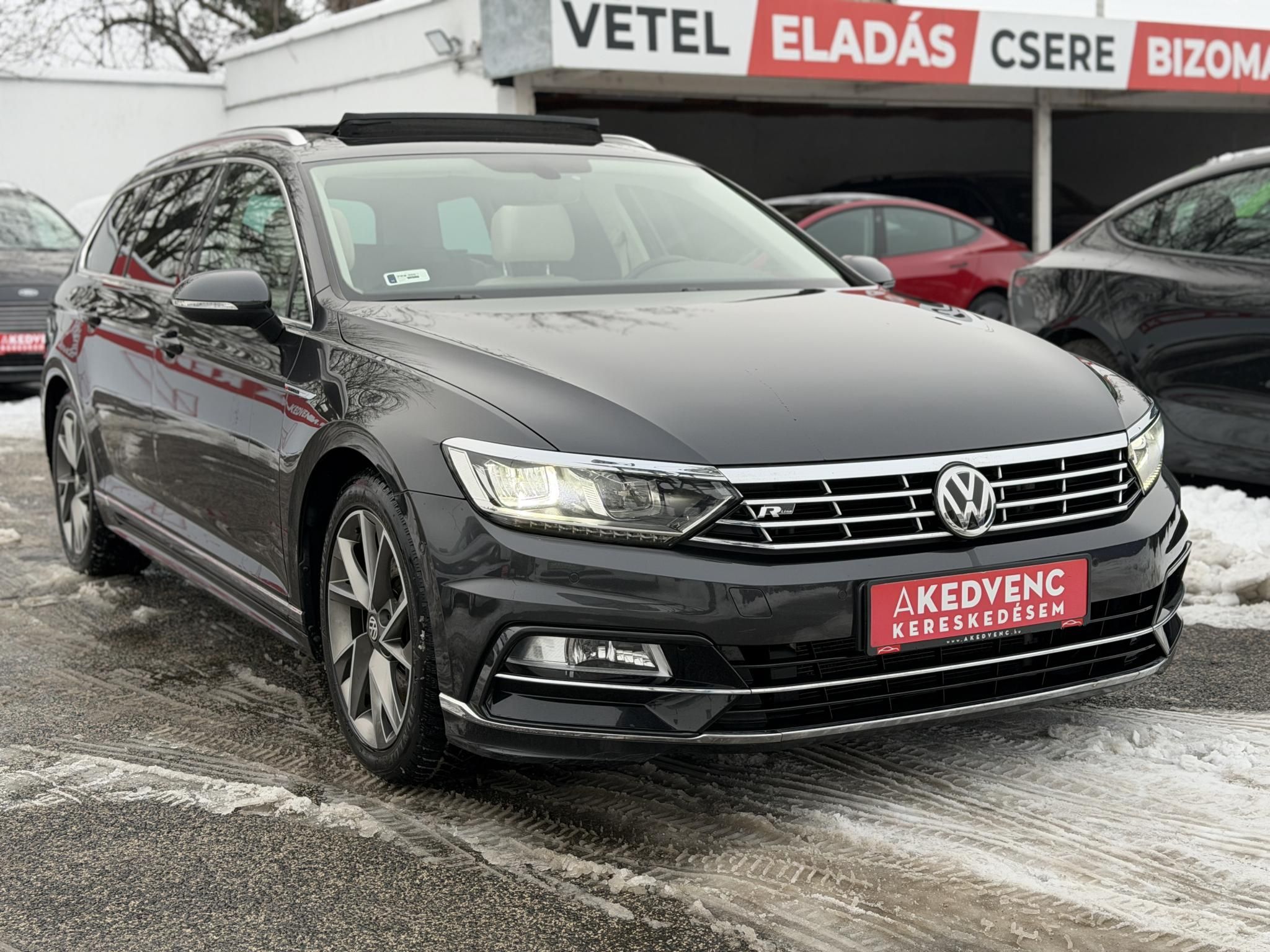 VOLKSWAGEN PASSAT VIII Variant 2.0 TSI BMT Highline 4Motion DSG R-line 280LE. Magyarországi. 115e km. Téli-nyári kerék garnitúra!