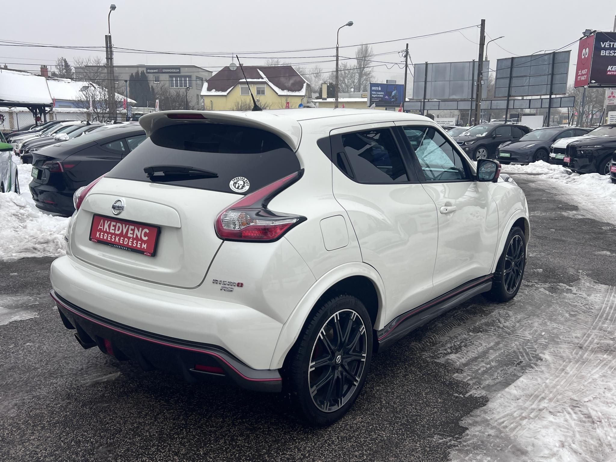 NISSAN JUKE 1.6 DIG-T Nismo RS 123e km. Magyarországi. Teljes szerviztörténet!